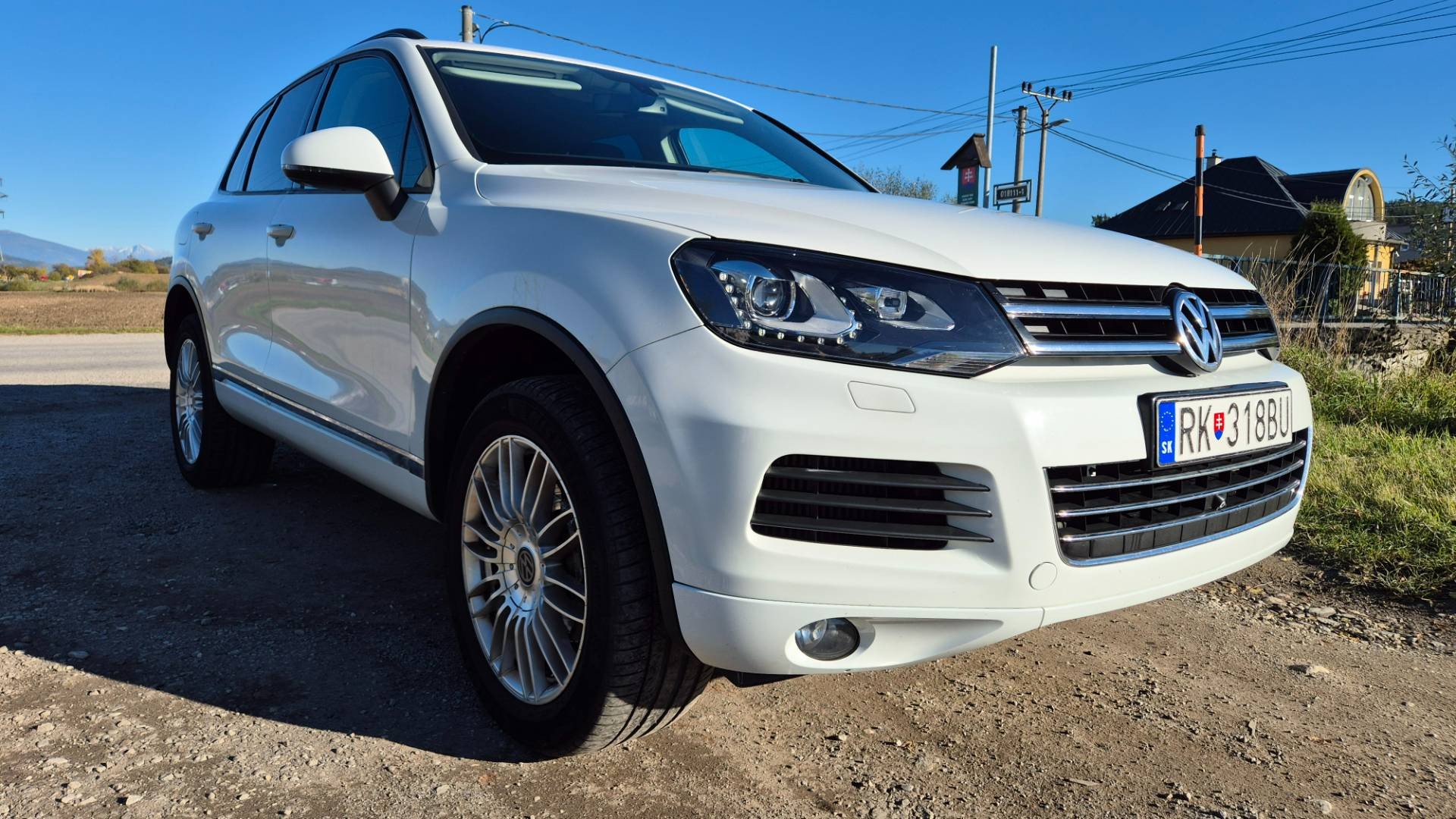 Volkswagen Touareg II 3.0 V6 TDI 240k BMT Premium 4XMOTION – Obrázok 3
