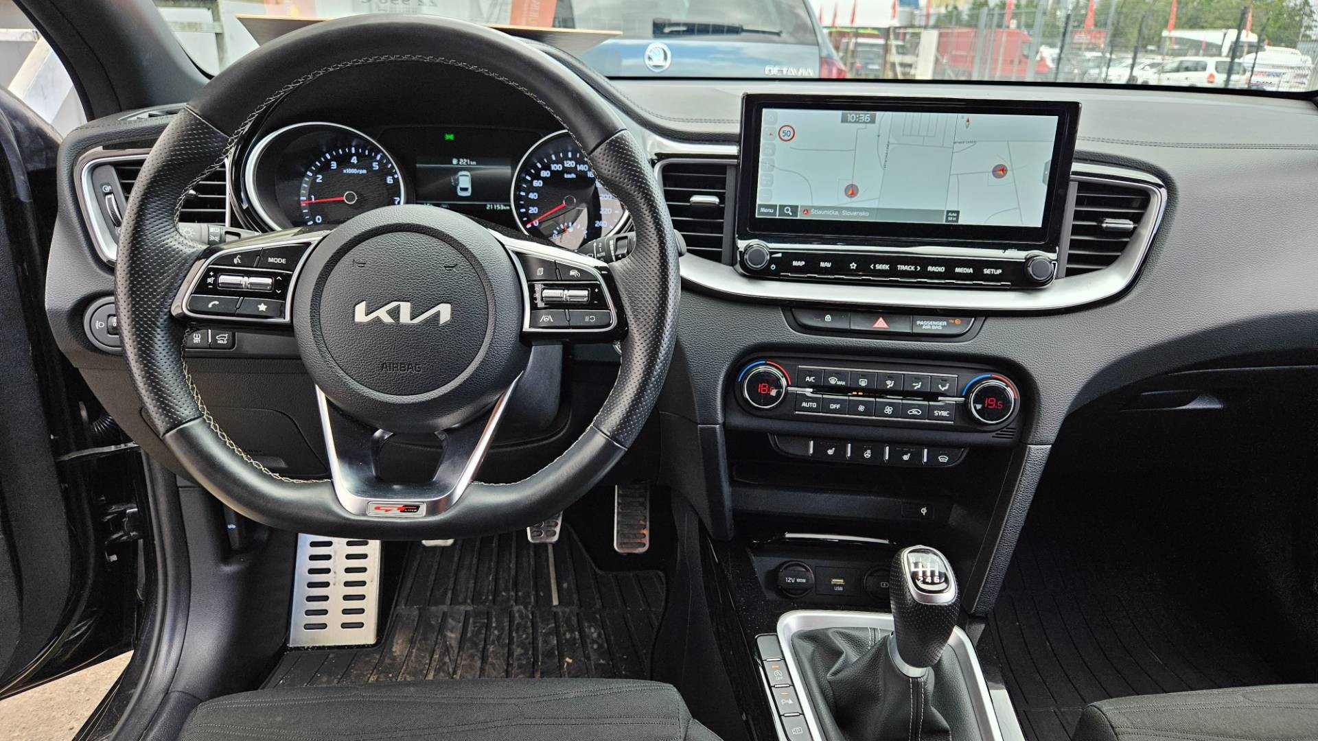 Kia ProCeed 1.5 T-GDi GT-Line – Obrázok 23