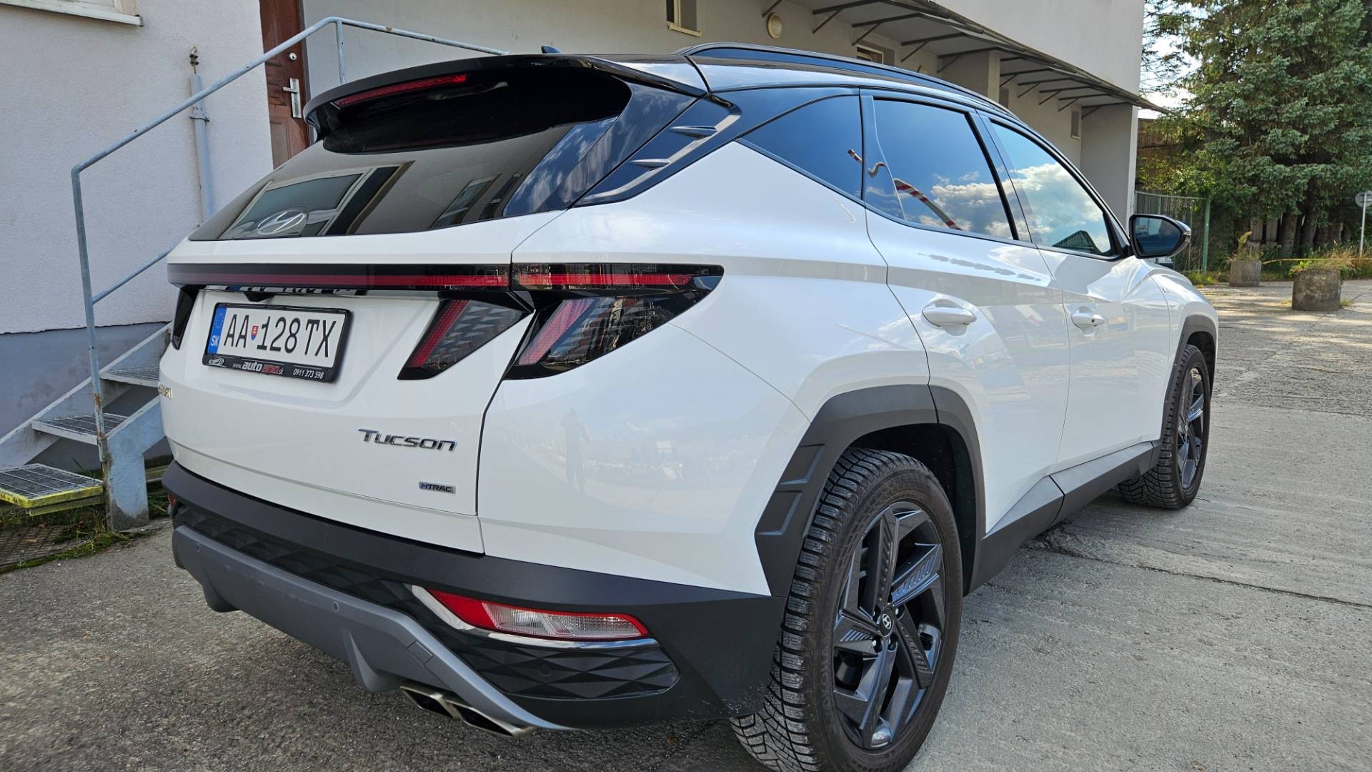 Hyundai Tucson 1.6 T-GDi Mild Hybrid Play 4x4 A/T – Obrázok 49