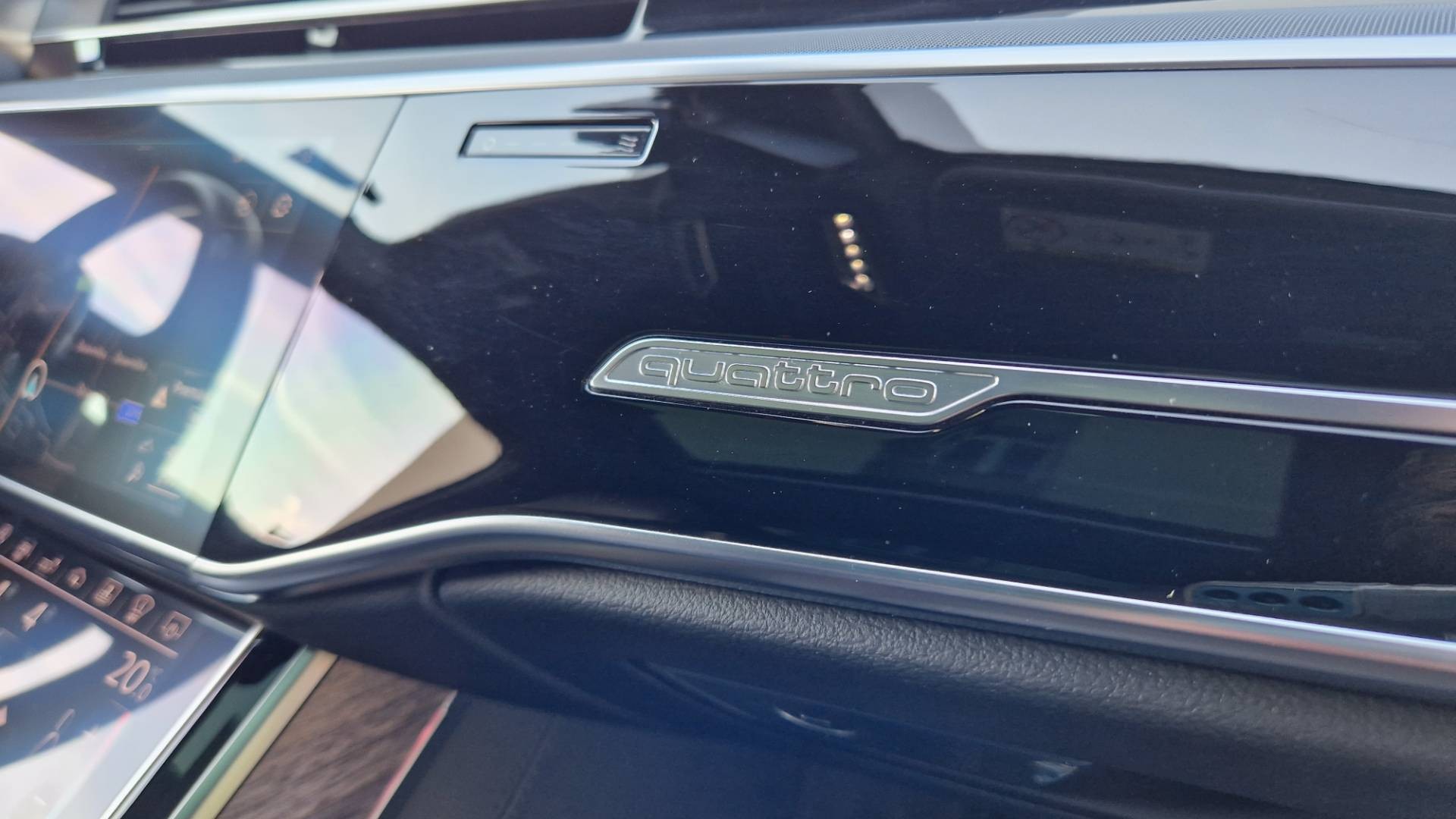 Audi A8 Long 55 3.0 TFSI V6 quattro tiptronic. – Obrázok 39