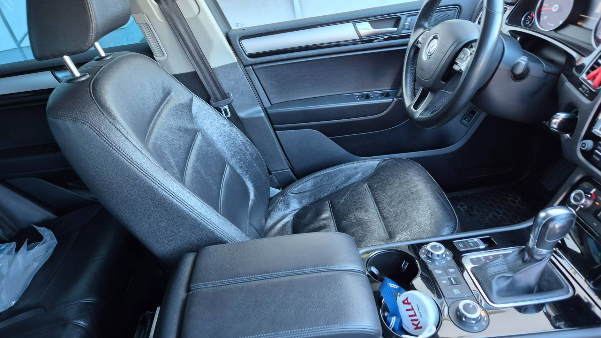 Volkswagen Touareg II 3.0 V6 TDI 240k BMT Premium 4XMOTION – Obrázok 15