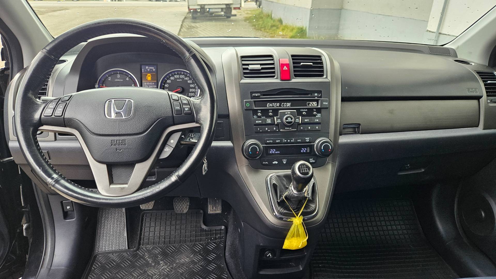 Honda CR-V 2.2 i-DTEC Style – Obrázok 17