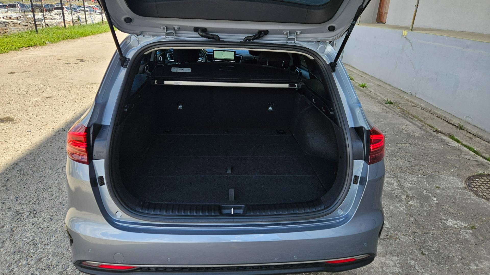 Kia Ceed SW 1.5 T-GDi Gold – Obrázok 14