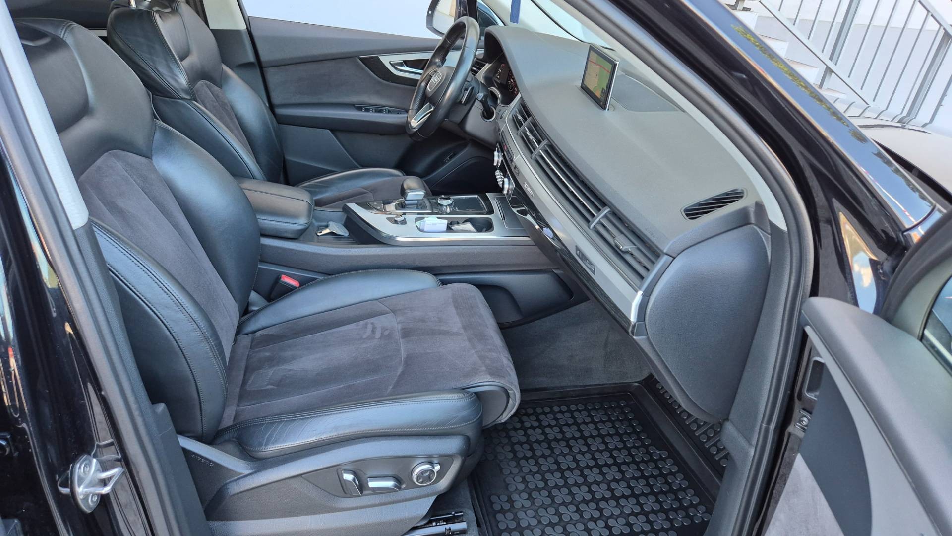 Audi Q7 3.0 TDI 272k quattro tiptronic 8-st. – Obrázok 39