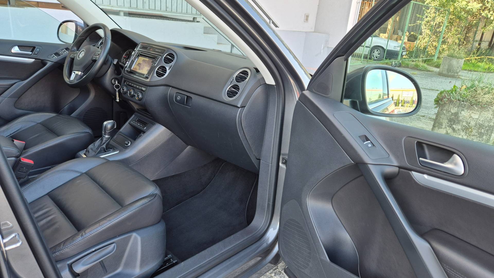 Volkswagen Tiguan 2.0 SCR TDI BMT 4-Motion Sport&Style DSG EU6 – Obrázok 36