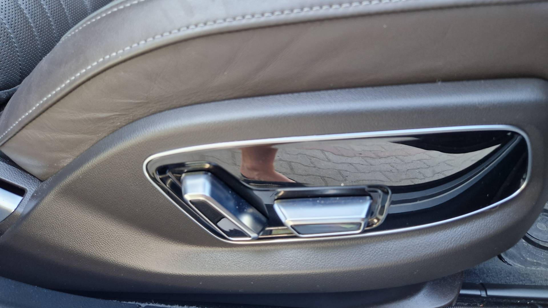 Audi A8 Long 55 3.0 TFSI V6 quattro tiptronic. – Obrázok 37