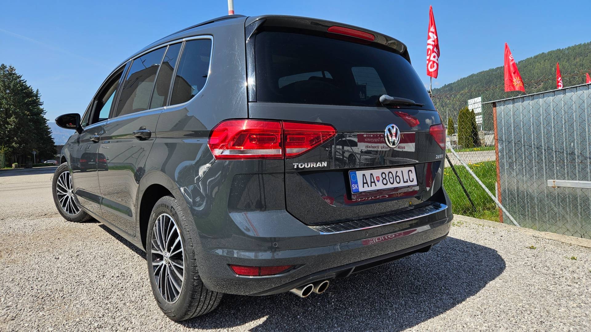 Volkswagen Touran 2.0 TDI SCR BMT 190k Highline DSG EU6 – Obrázok 14