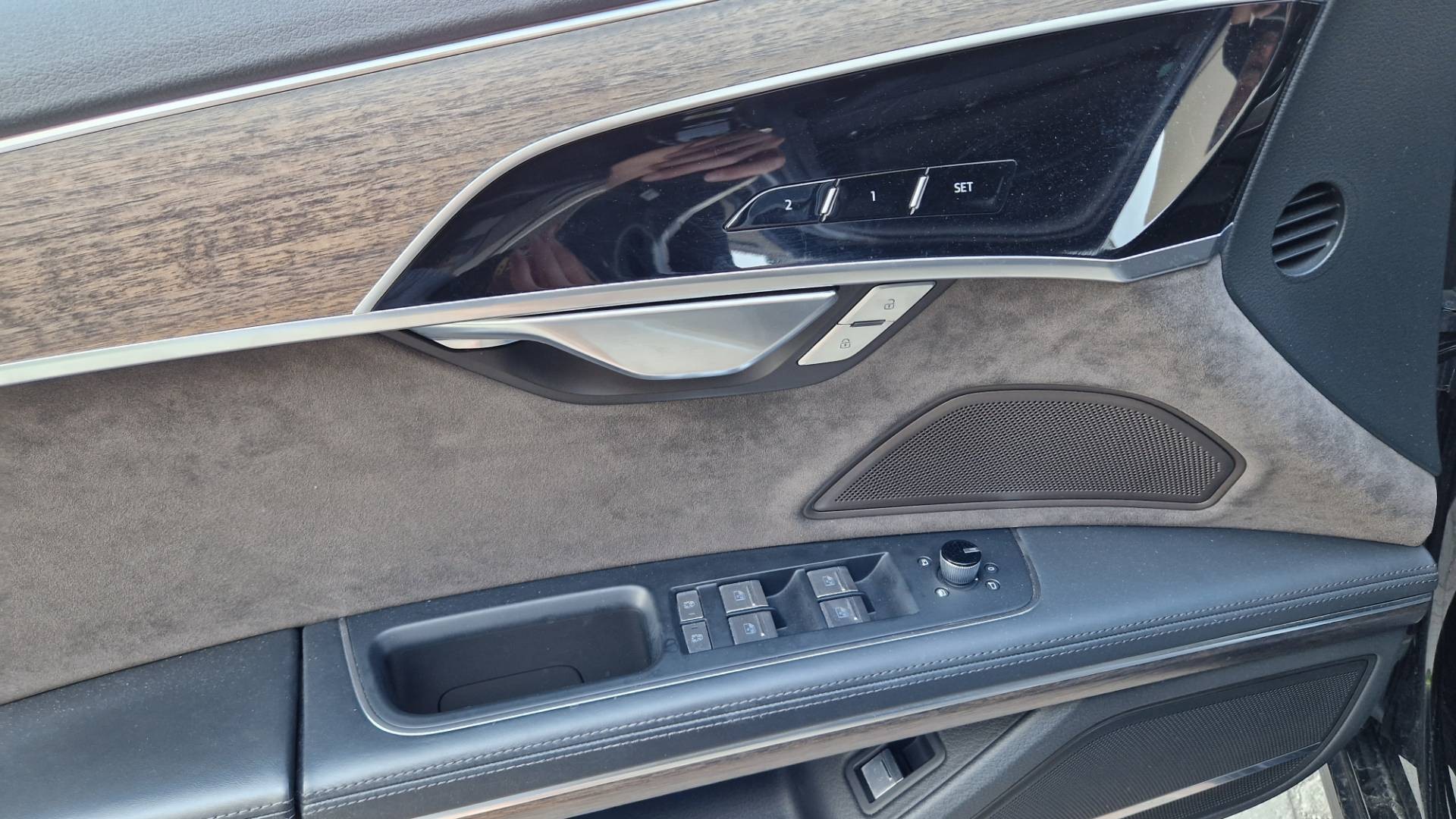 Audi A8 Long 55 3.0 TFSI V6 quattro tiptronic. – Obrázok 43