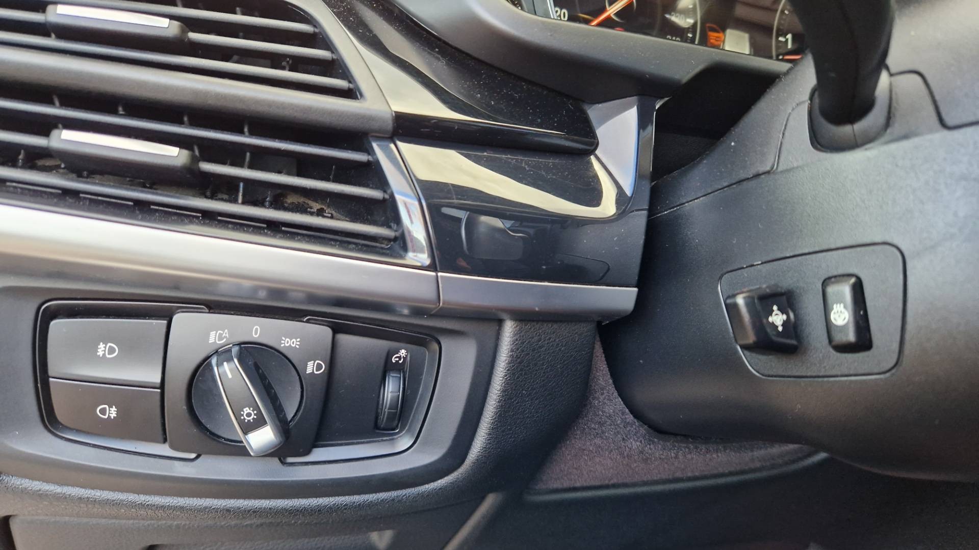 BMW X5 M50D M-PACKET 381PS – Obrázok 54