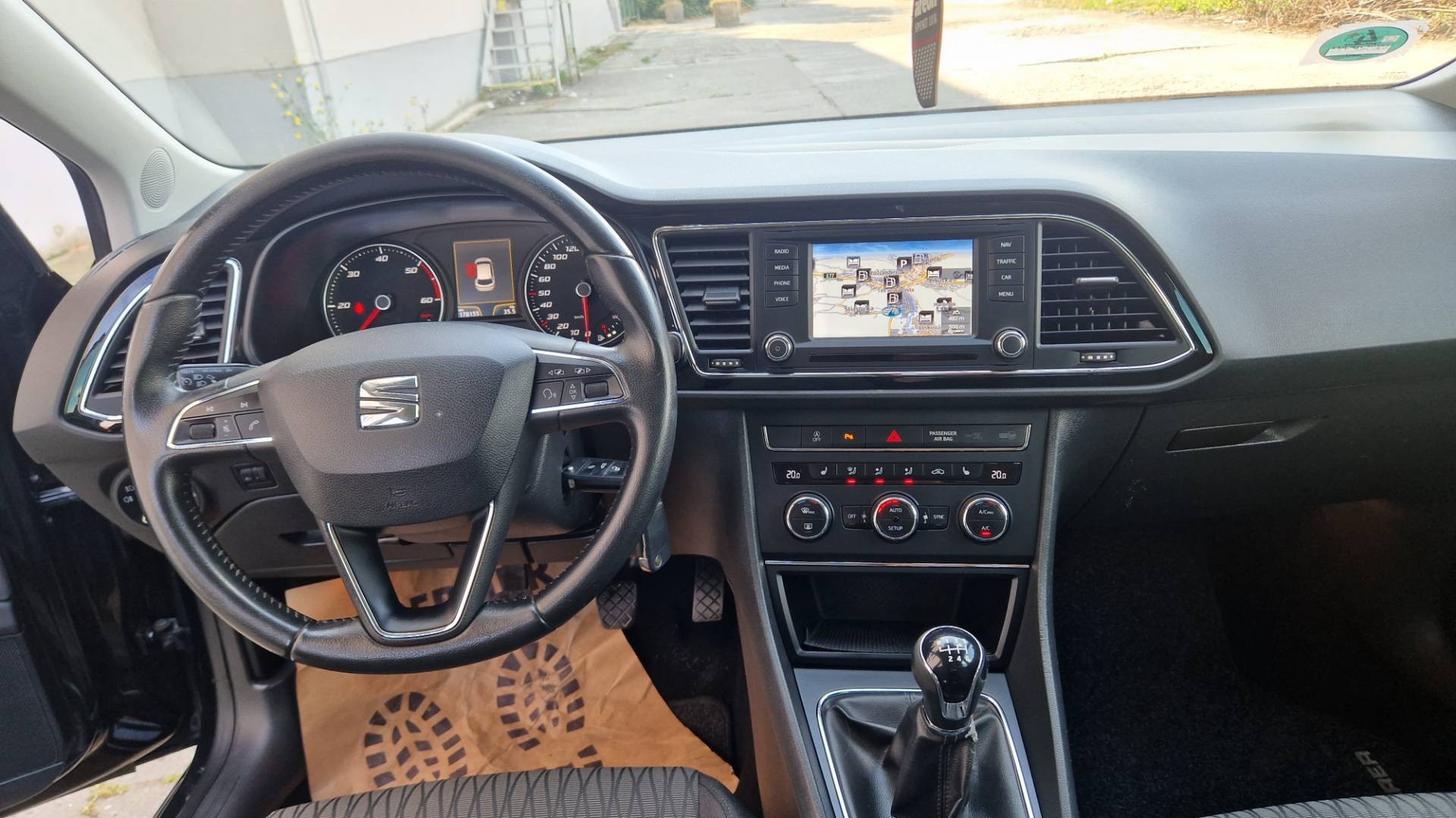 Seat Leon 2.0 TDI CR Ecomotive Style – Obrázok 18