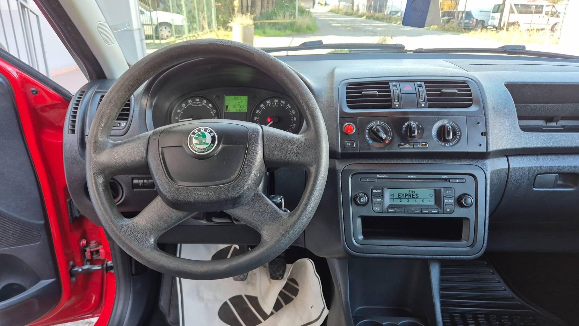 Škoda Roomster 1.6 TDI Ambition – Obrázok 22
