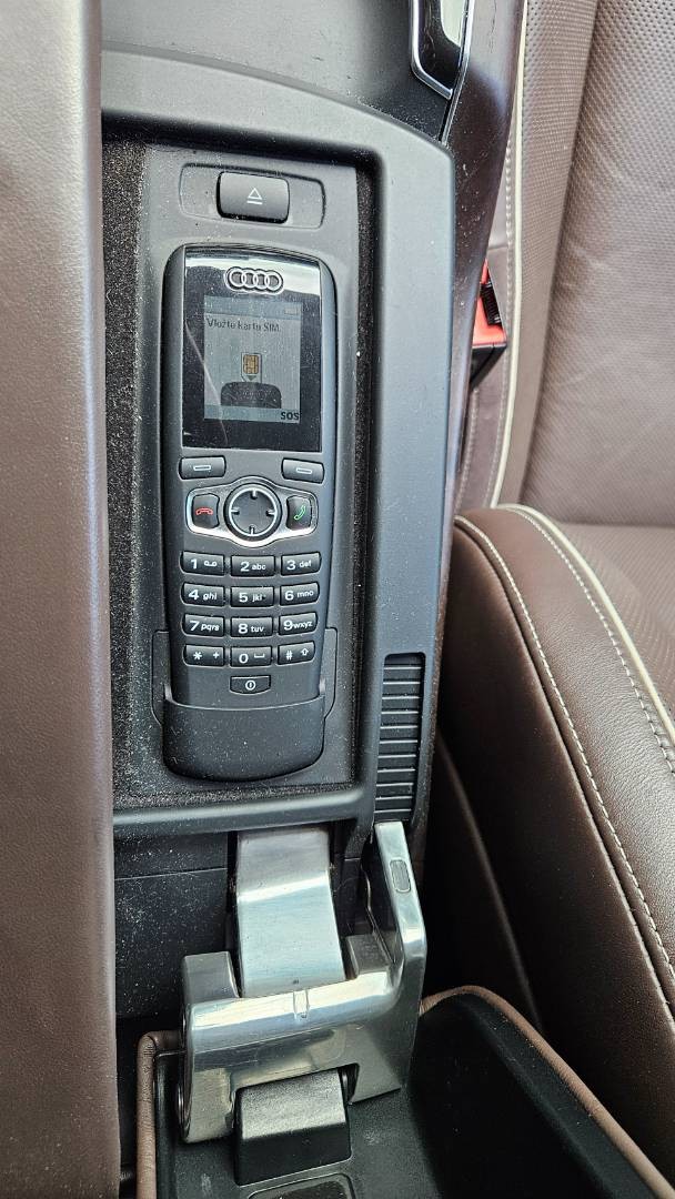 Audi A8 4.2 TDI V8 385k DPF quattro tiptronic – Obrázok 76