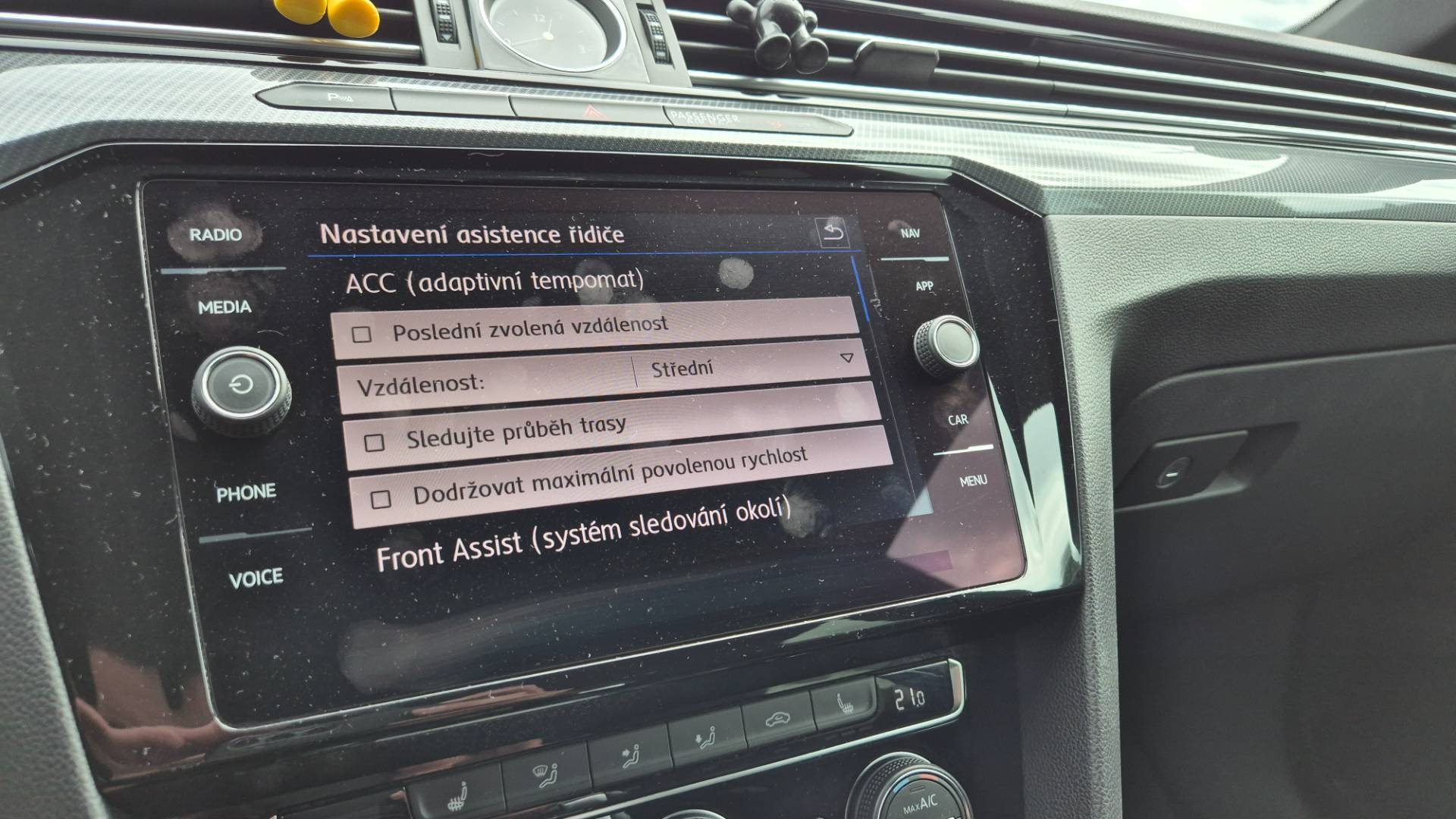 Volkswagen Arteon 2.0 TSI OPF BMT R-Line 4Motion DSG – Obrázok 28