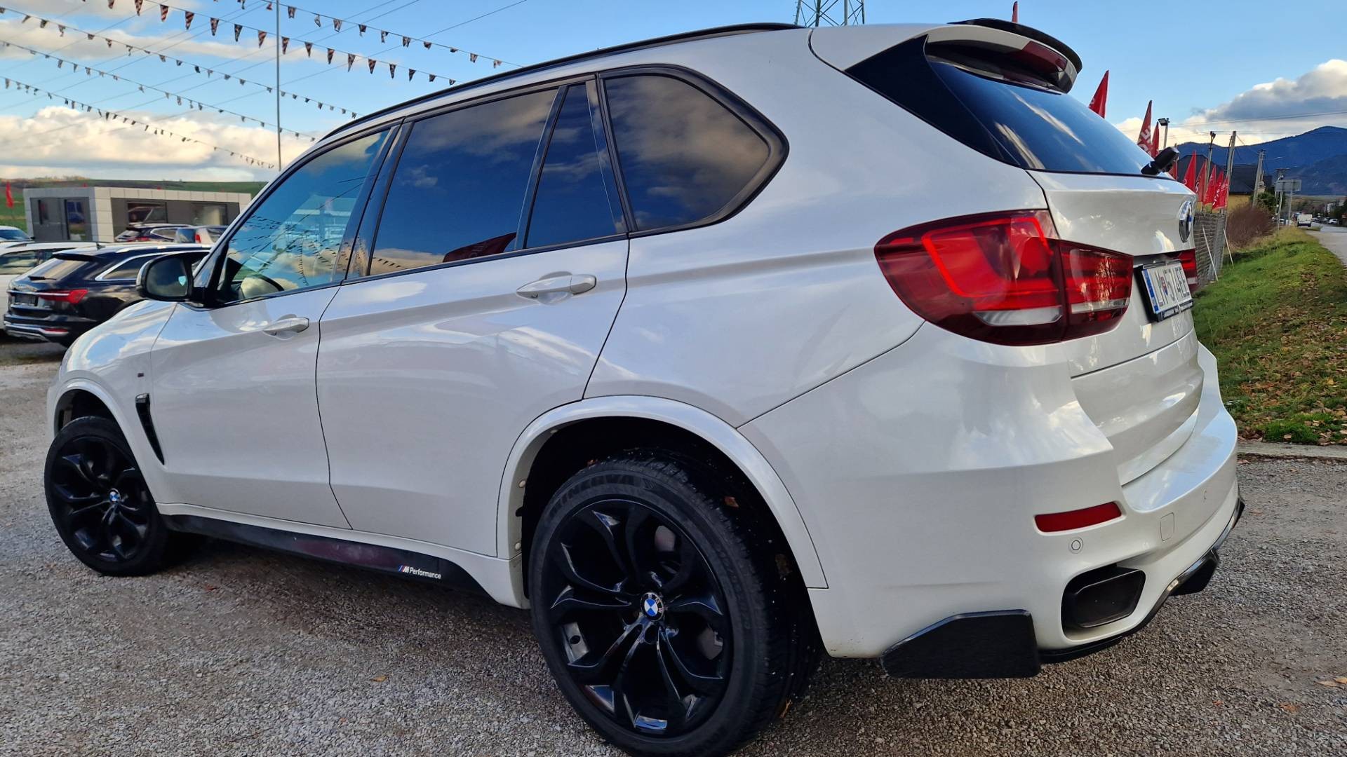 BMW X5 M50D M-PACKET 381PS – Obrázok 12