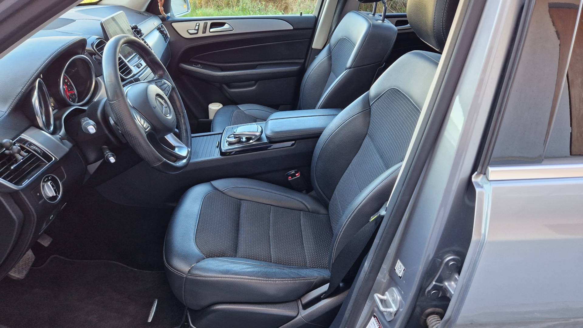 Mercedes-Benz GLE SUV 350d 4matic A/T – Obrázok 35