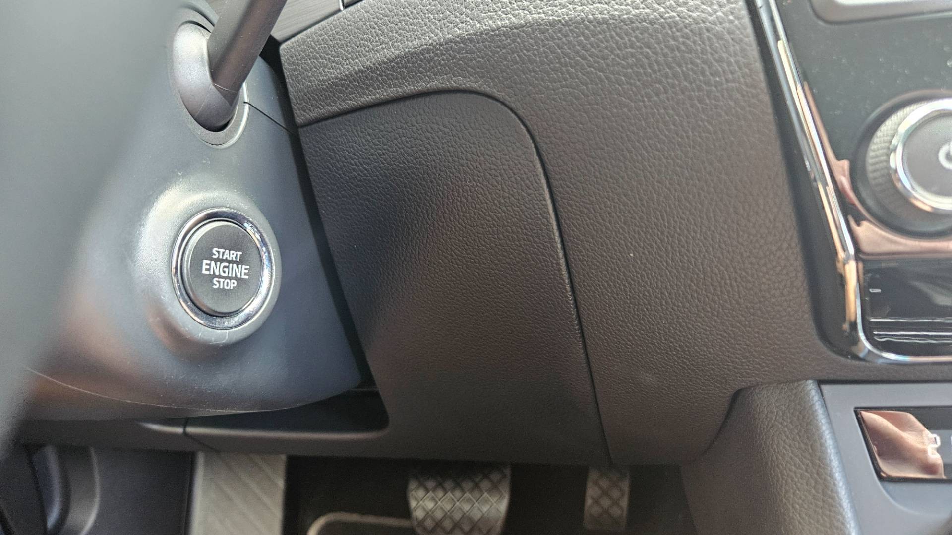 Škoda Superb 2.0 TDI 190k 4x4 Style DSG EU6 – Obrázok 34