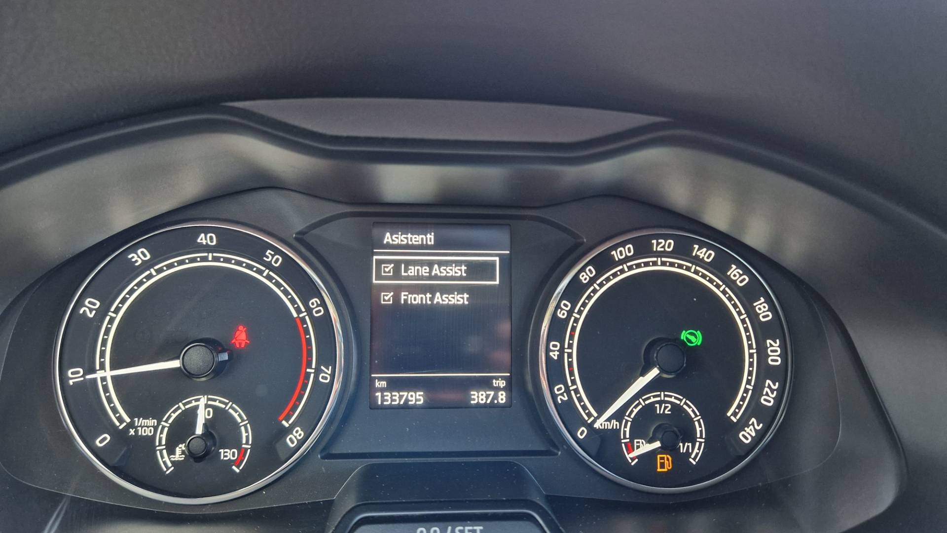 Škoda Kamiq 1.0 TSI Style DSG – Obrázok 52