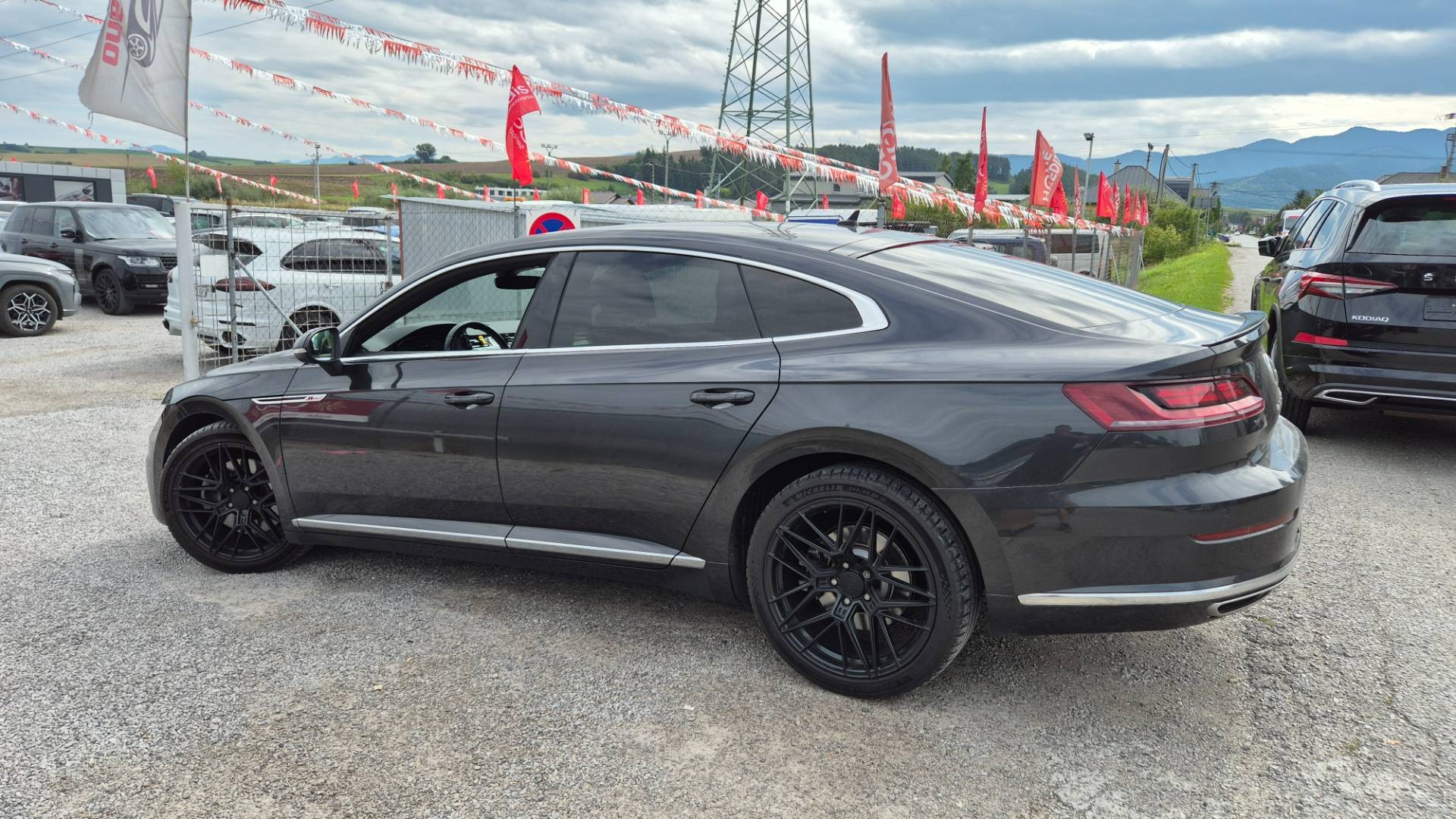 Volkswagen Arteon 2.0 TSI OPF BMT R-Line 4Motion DSG – Obrázok 9