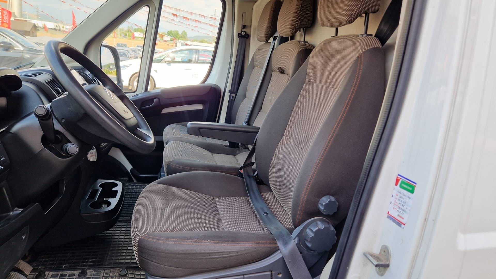 Citroën Jumper Furgon 2.2 BlueHDi 140k 35 L3H2 – Obrázok 22