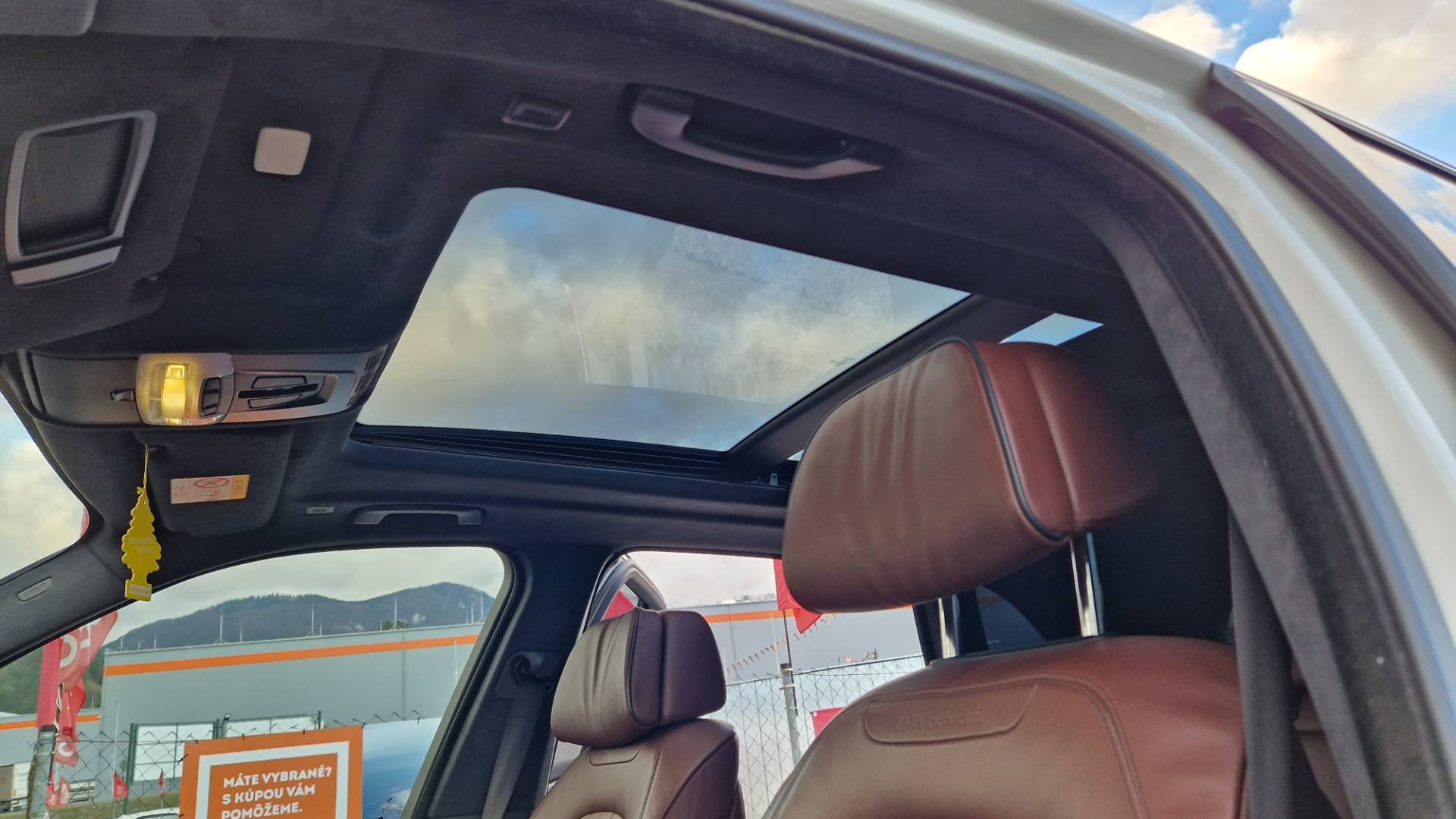 BMW X5 M50D M-PACKET 381PS – Obrázok 36