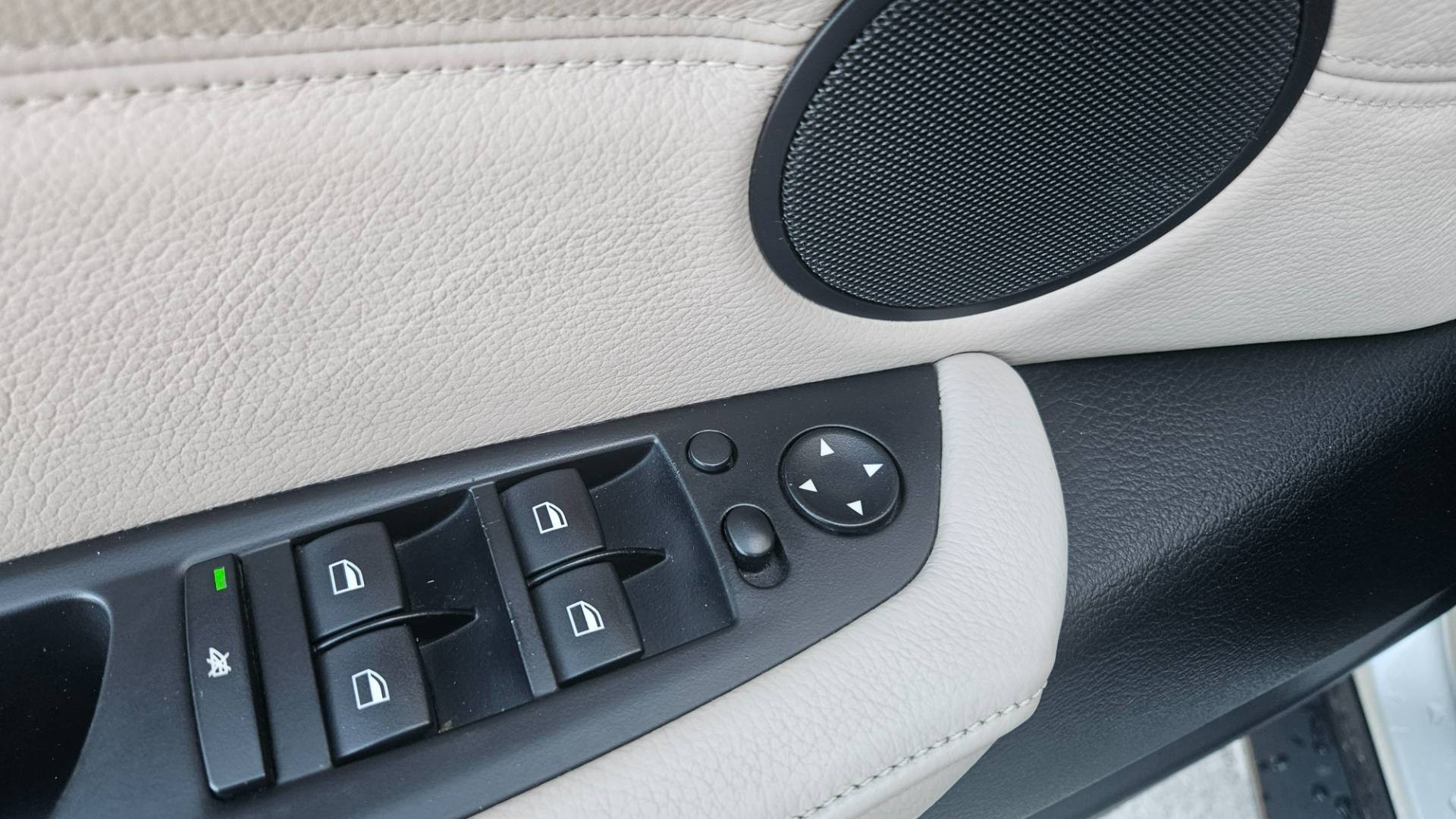 BMW X6 xDrive 35i – Obrázok 18