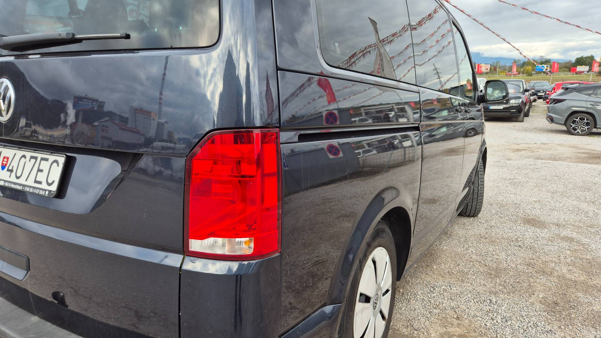 Volkswagen T6 Transporter 2.0 TDI 110KW 150 PS DSG 9 miest – Obrázok 11