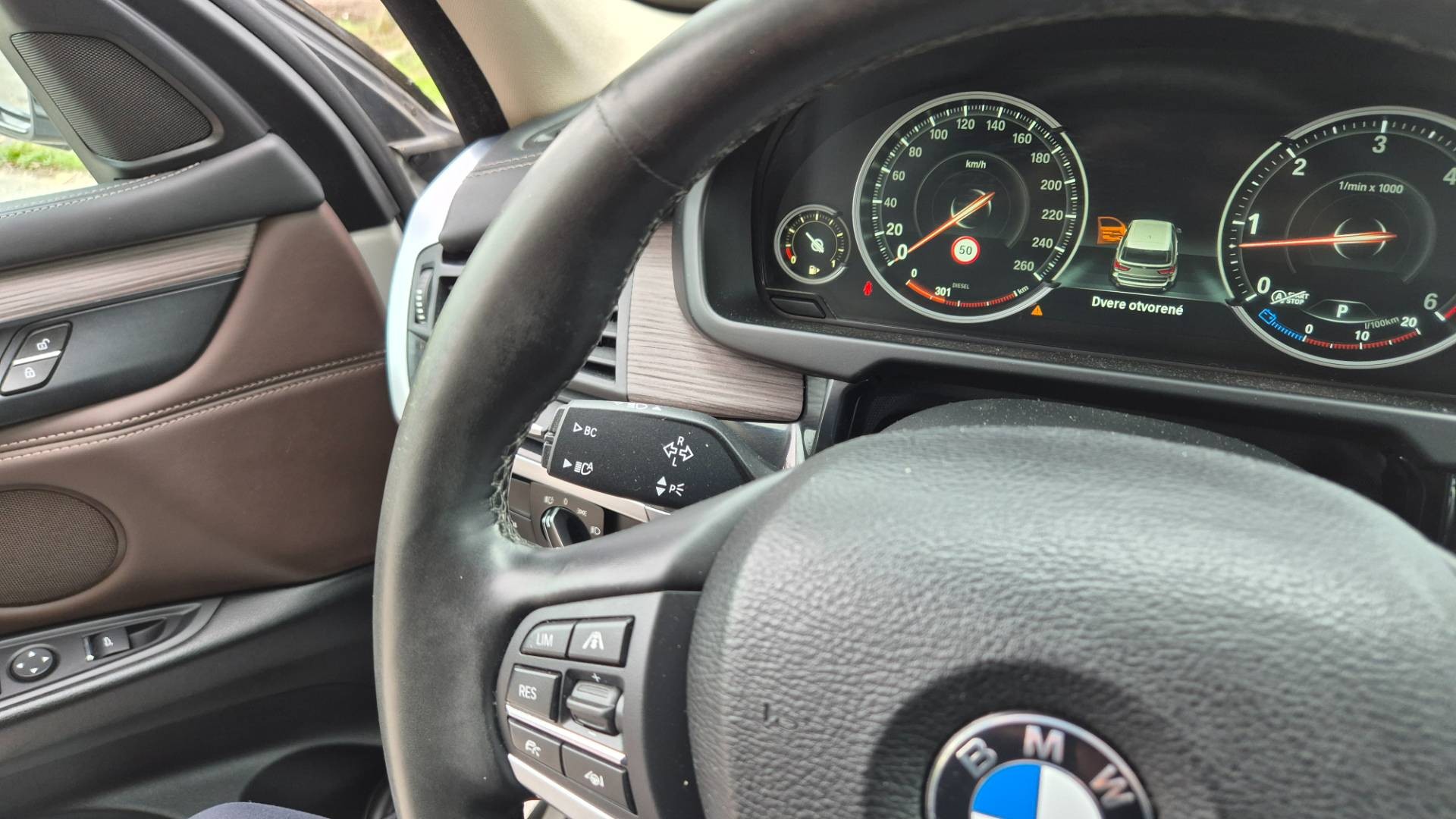 BMW X5 xDrive40d A/T – Obrázok 50