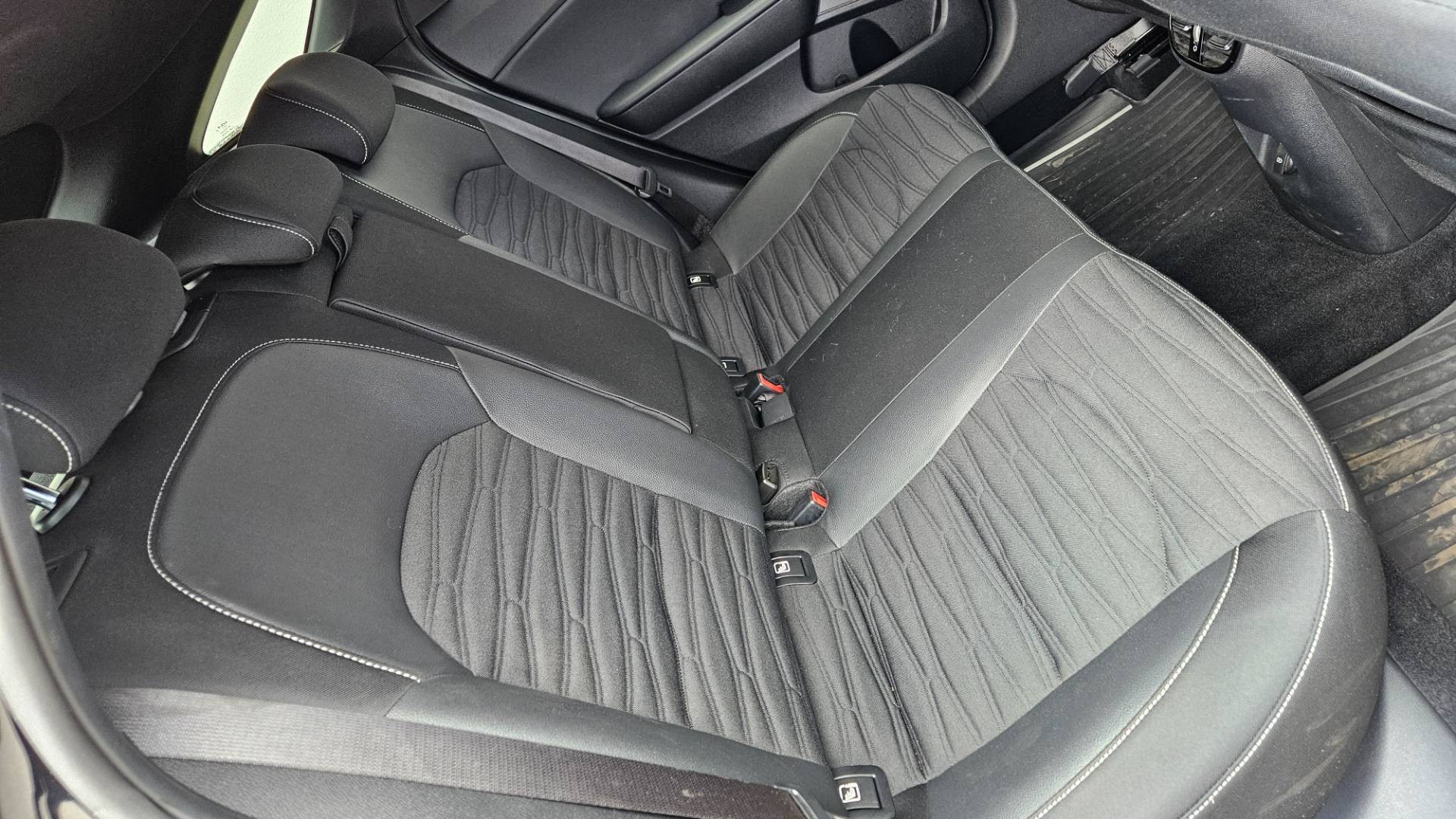 Kia ProCeed 1.5 T-GDi GT-Line – Obrázok 30