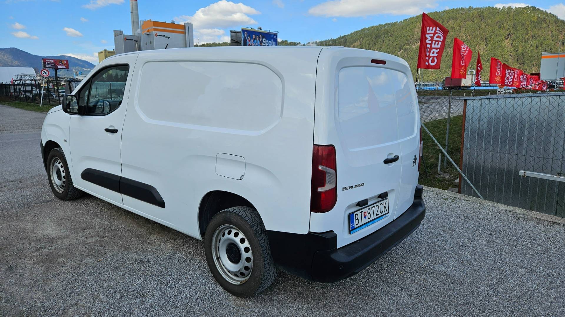 Citroën Berlingo Van 1.5 BlueHDi 102 L2 1000 Club – Obrázok 6