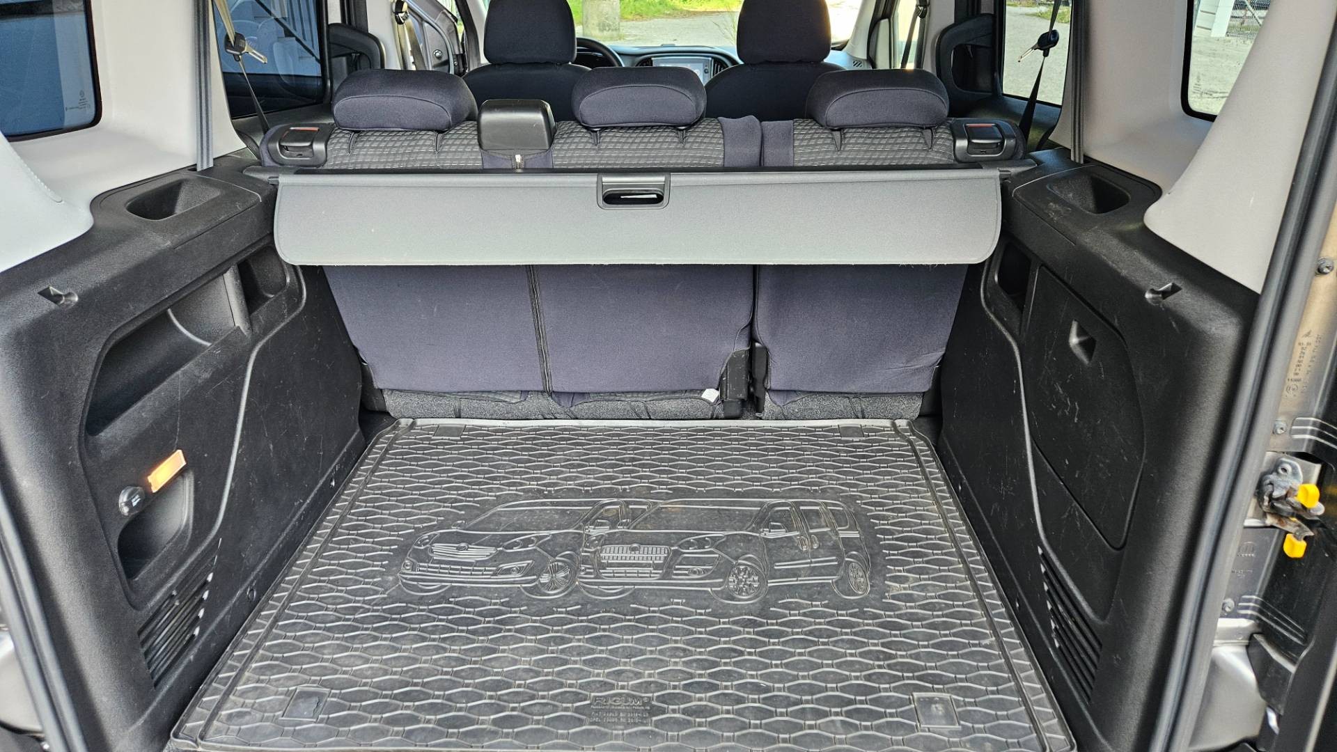 Fiat Dobló Cargo 1.6 MTJ 105k Base L1H1 – Obrázok 19