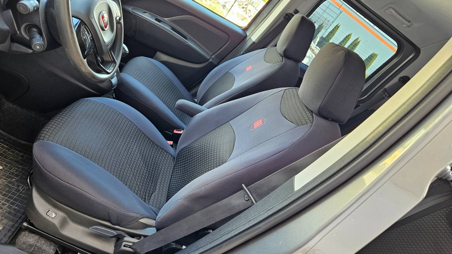 Fiat Dobló Cargo 1.6 MTJ 105k Base L1H1 – Obrázok 23