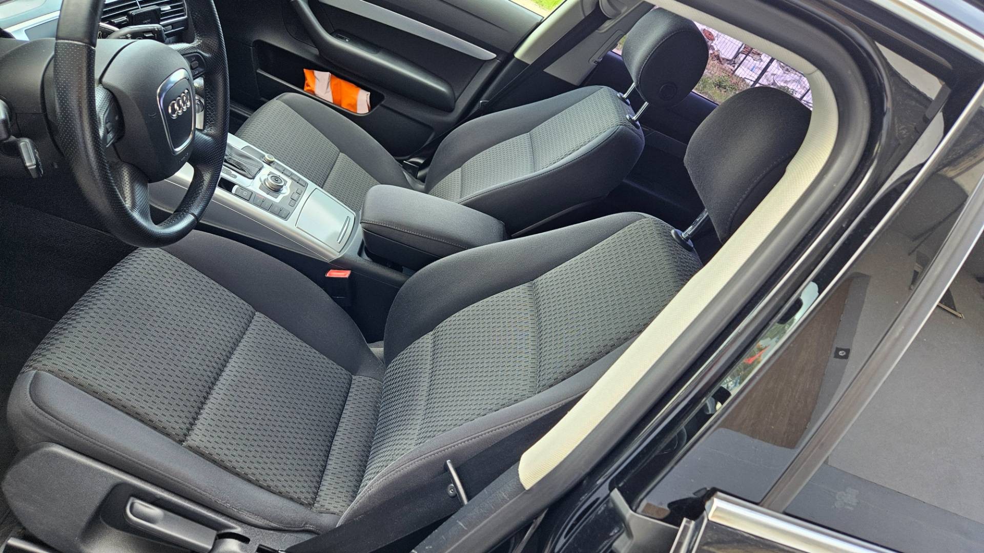 Audi A6 Avant 2.7 TDI multitronic – Obrázok 21