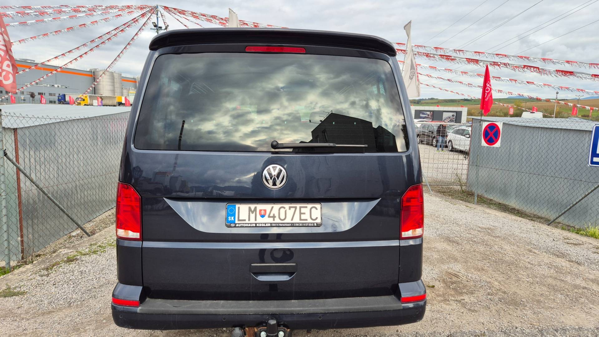 Volkswagen T6 Transporter 2.0 TDI 110KW 150 PS DSG 9 miest – Obrázok 7