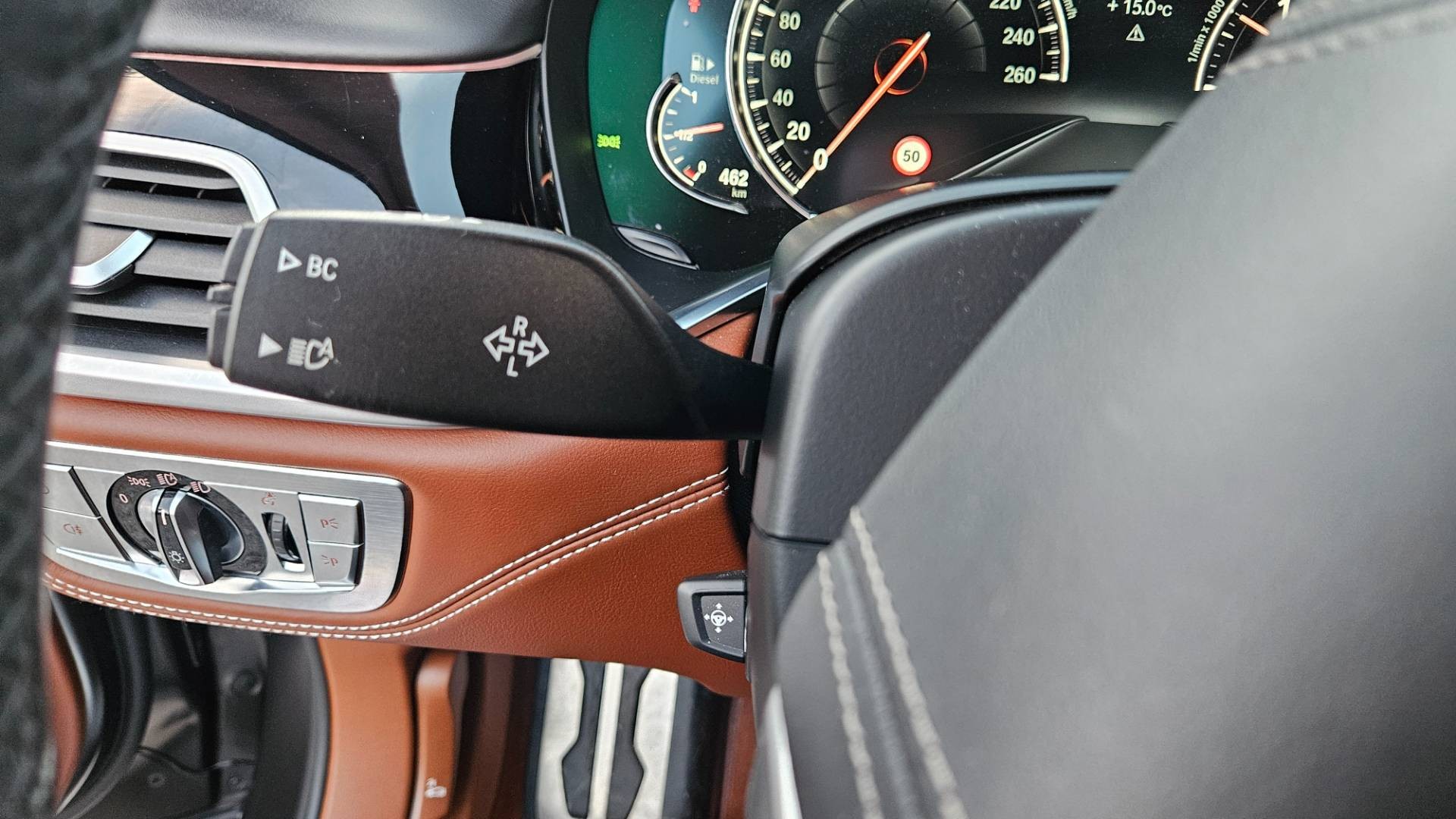 BMW Rad 7 740d xDrive M-PACKET individual – Obrázok 57