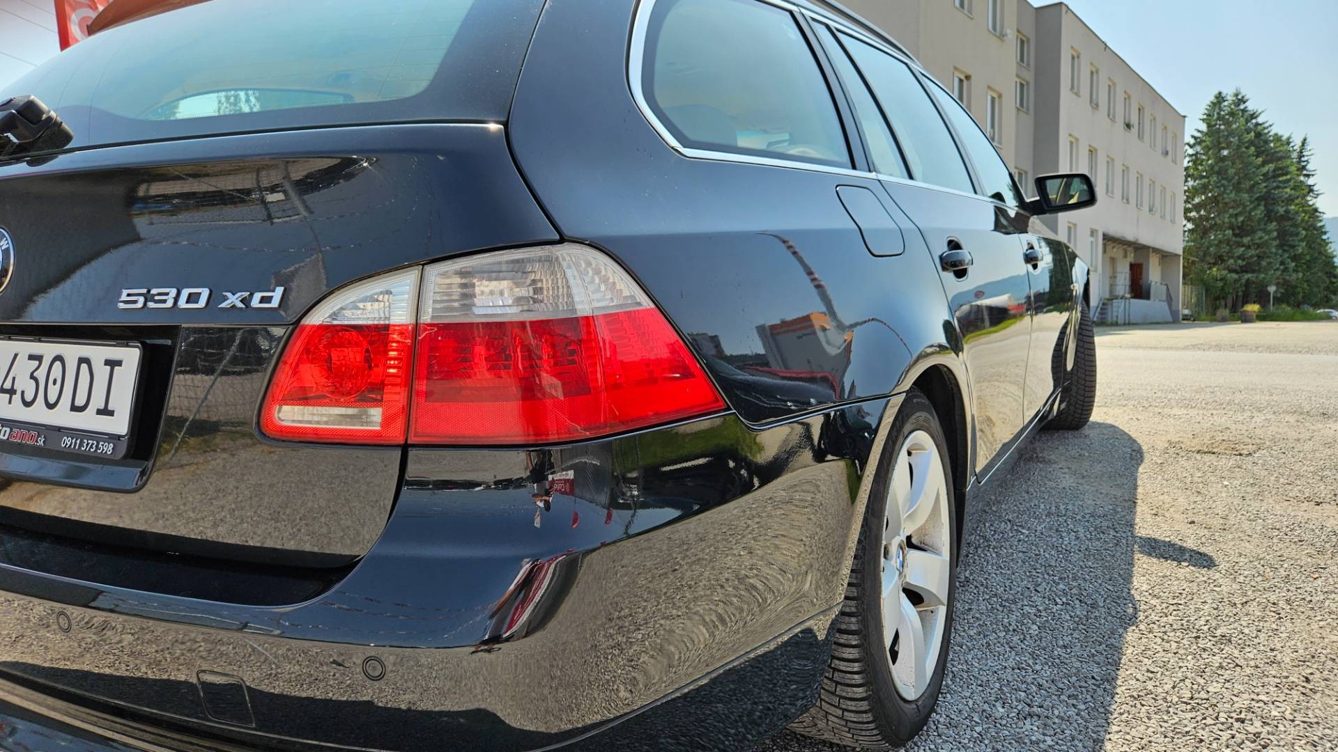 BMW Rad 5 Touring 530 xdT A/T – Obrázok 12