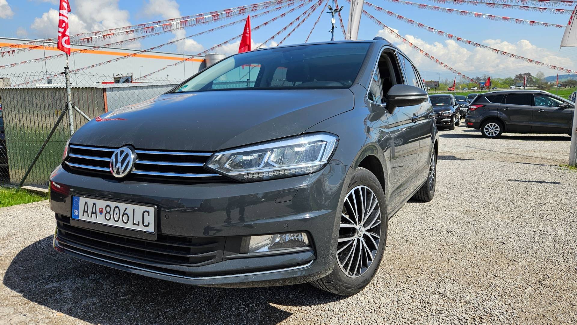 Volkswagen Touran 2.0 TDI SCR BMT 190k Highline DSG EU6 – Obrázok 11