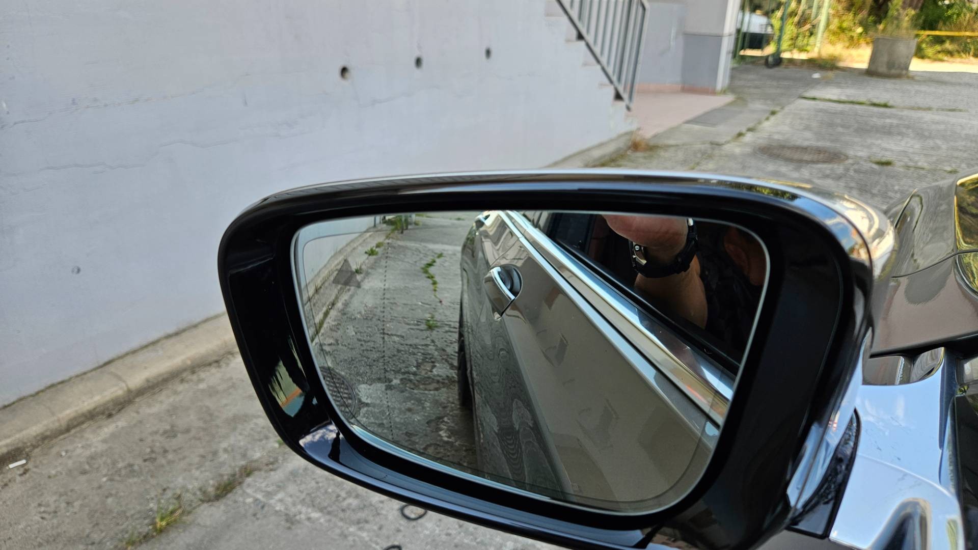 BMW Rad 7 750d xDrive A/T – Obrázok 57