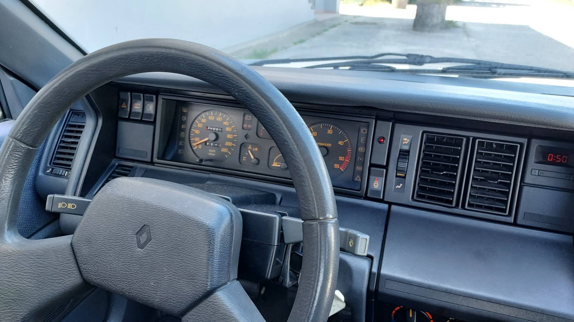 Renault R21 2.1 GTD – Obrázok 34