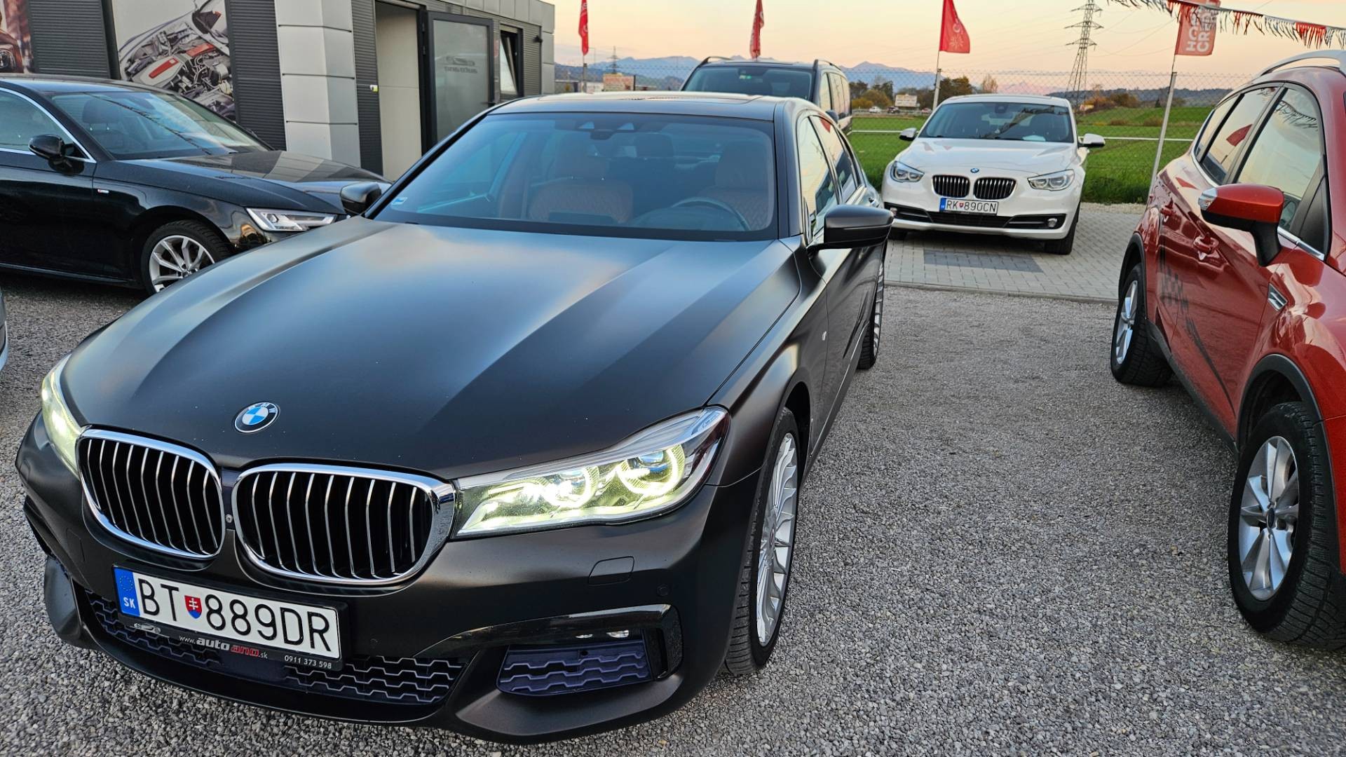 BMW Rad 7 740d xDrive M-PACKET individual – Obrázok 67