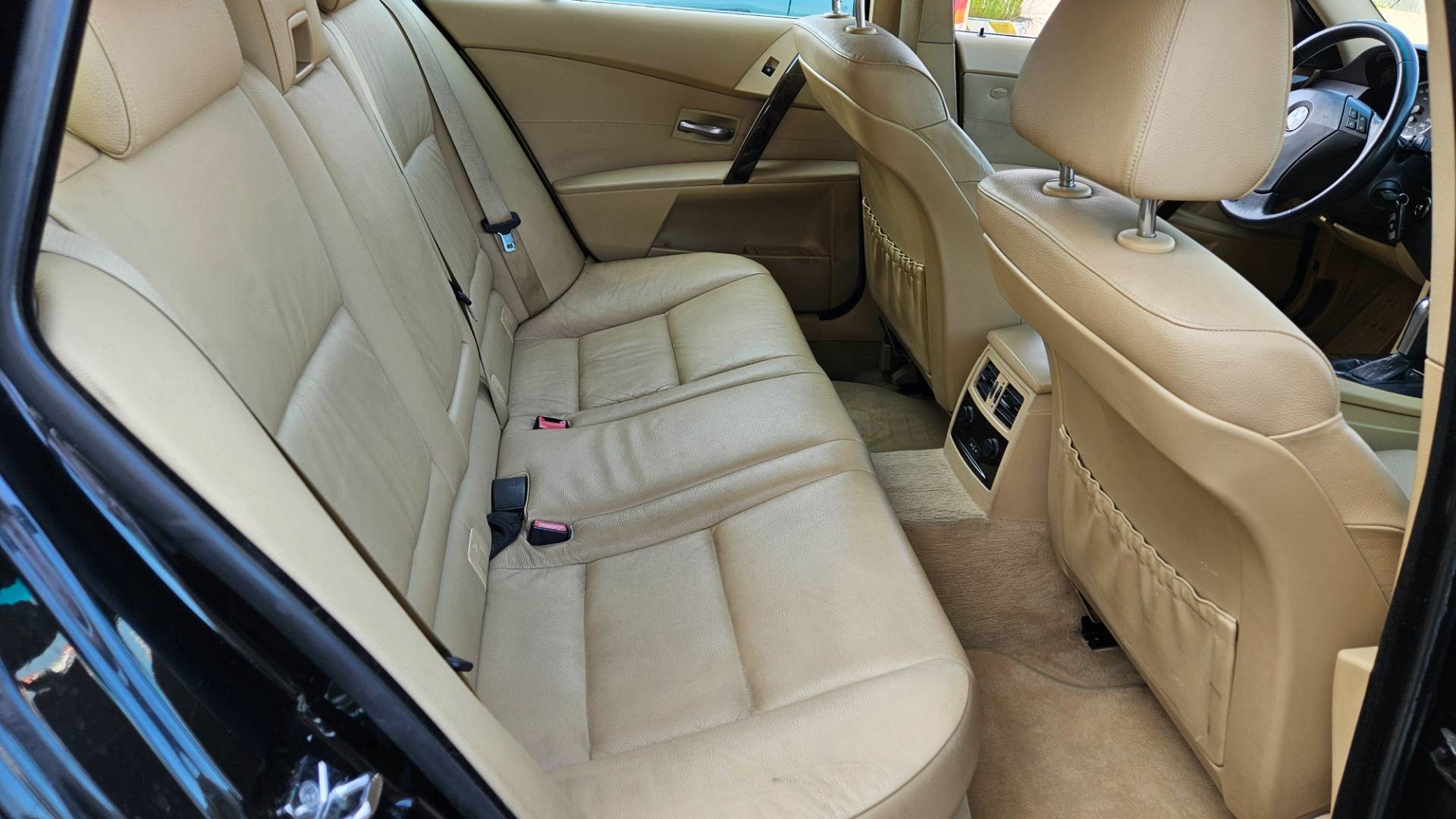 BMW Rad 5 Touring 530 xdT A/T – Obrázok 26