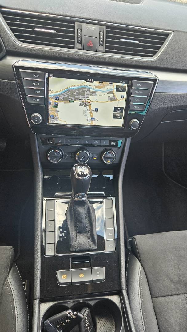 Škoda Superb 2.0 TDI 190k 4x4 Style DSG EU6 – Obrázok 32