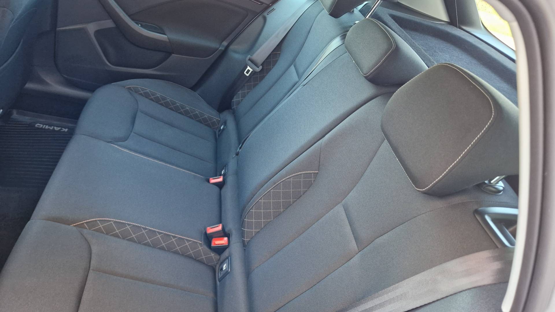 Škoda Kamiq 1.0 TSI Style DSG – Obrázok 24