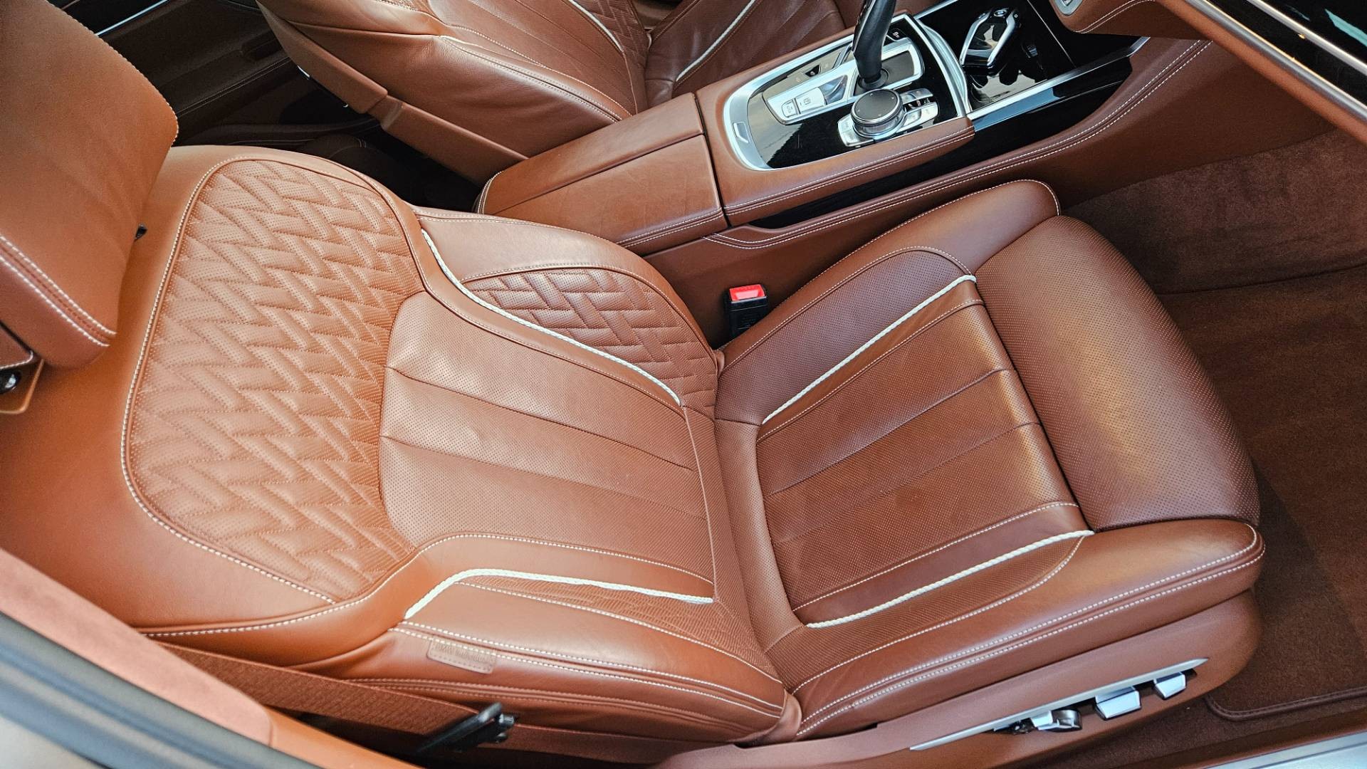 BMW Rad 7 740d xDrive M-PACKET individual – Obrázok 43