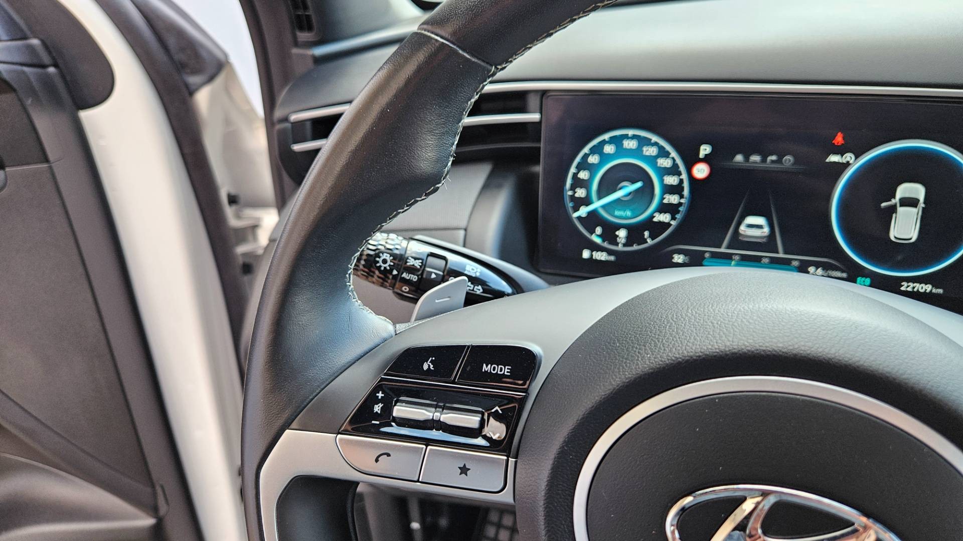 Hyundai Tucson 1.6 T-GDi Mild Hybrid Play 4x4 A/T – Obrázok 38