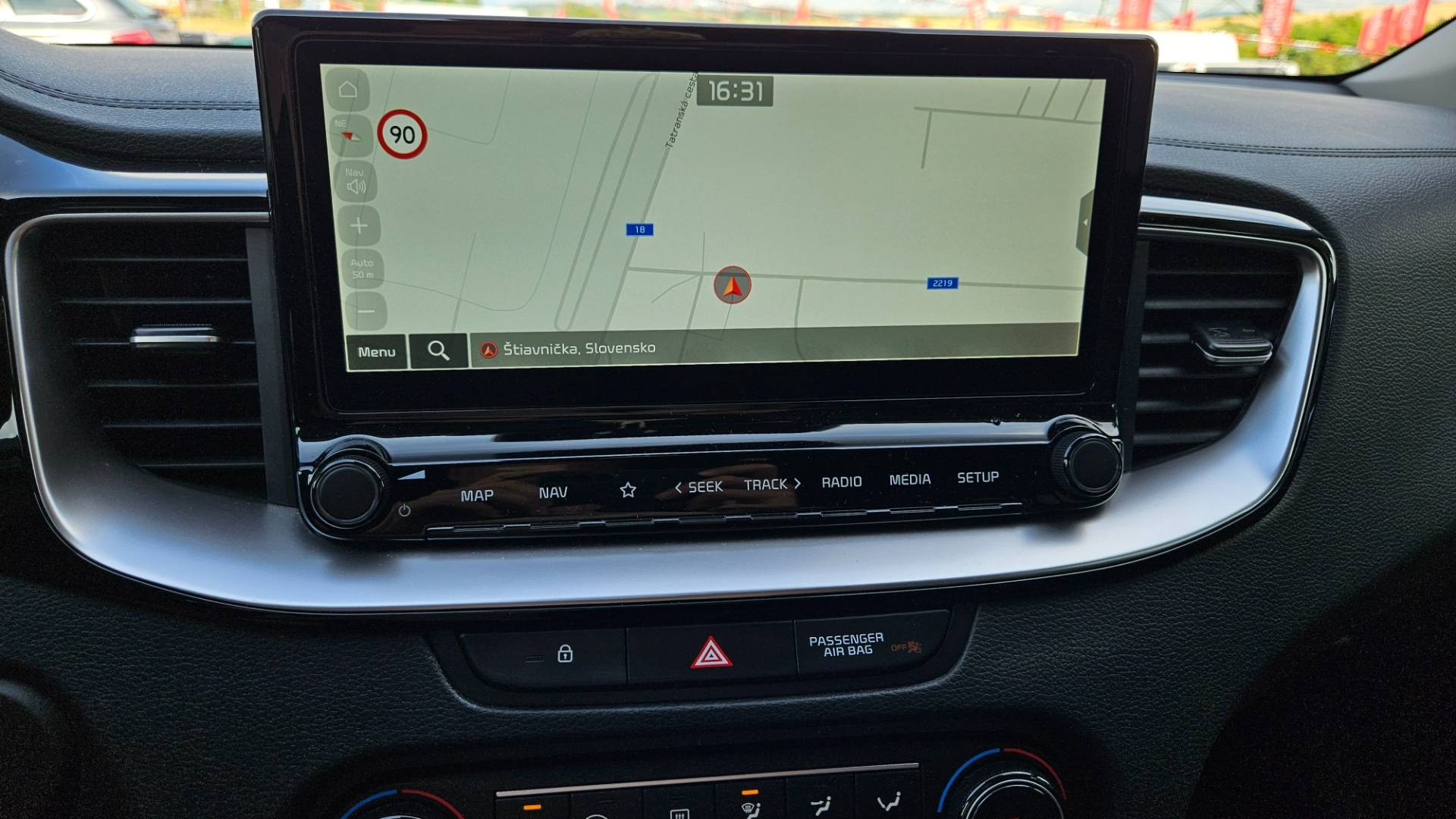 Kia Ceed SW 1.5 T-GDi Gold – Obrázok 25