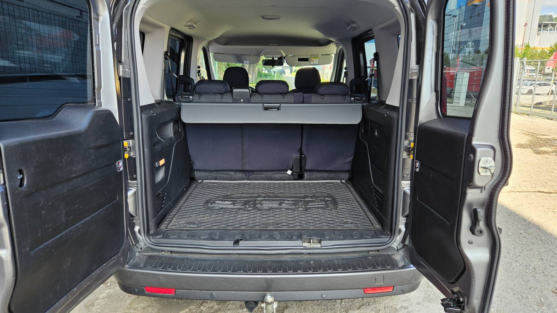 Fiat Dobló Cargo 1.6 MTJ 105k Base L1H1 – Obrázok 18