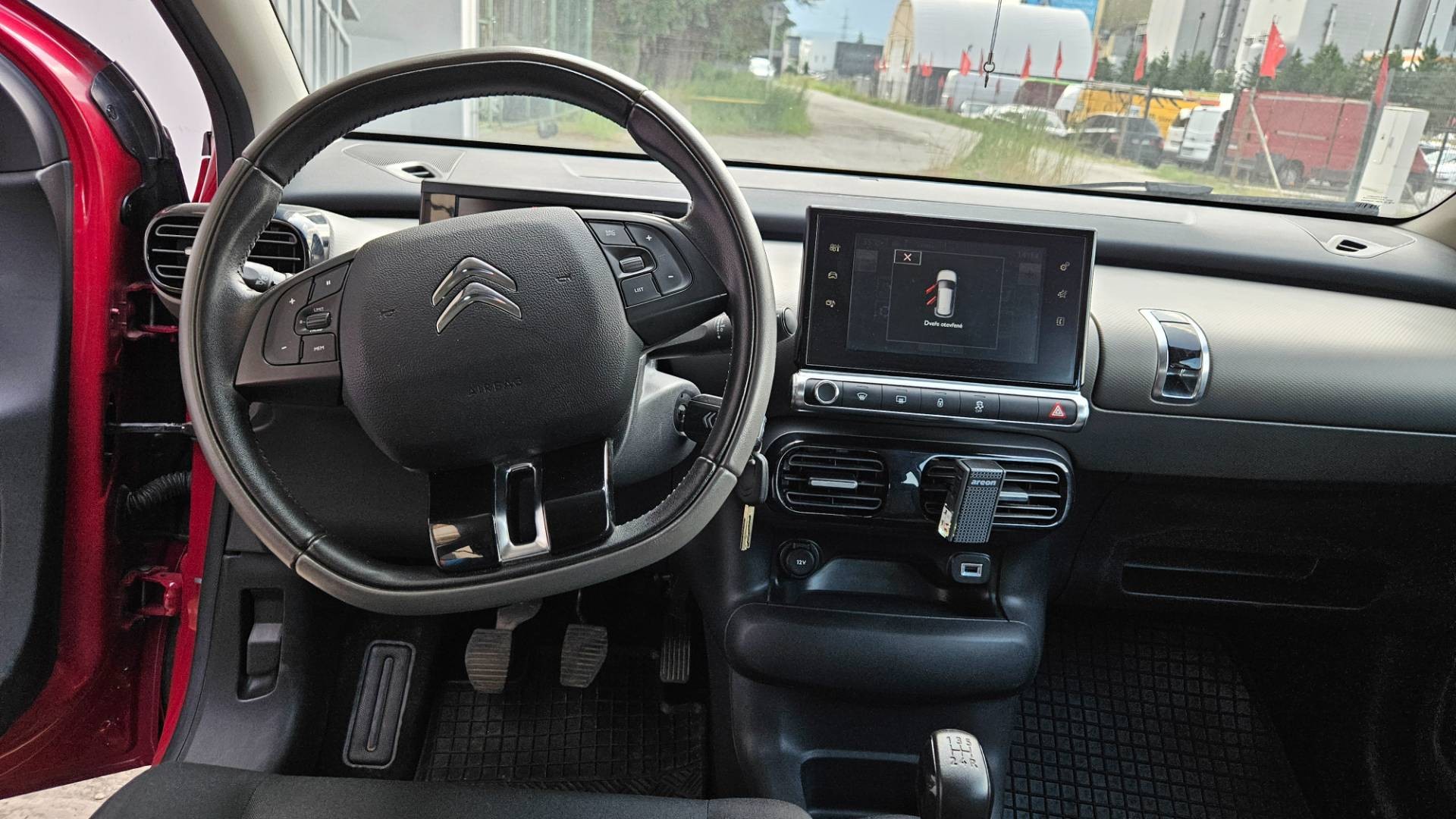Citroën C4 Cactus PureTech 82 Live – Obrázok 12