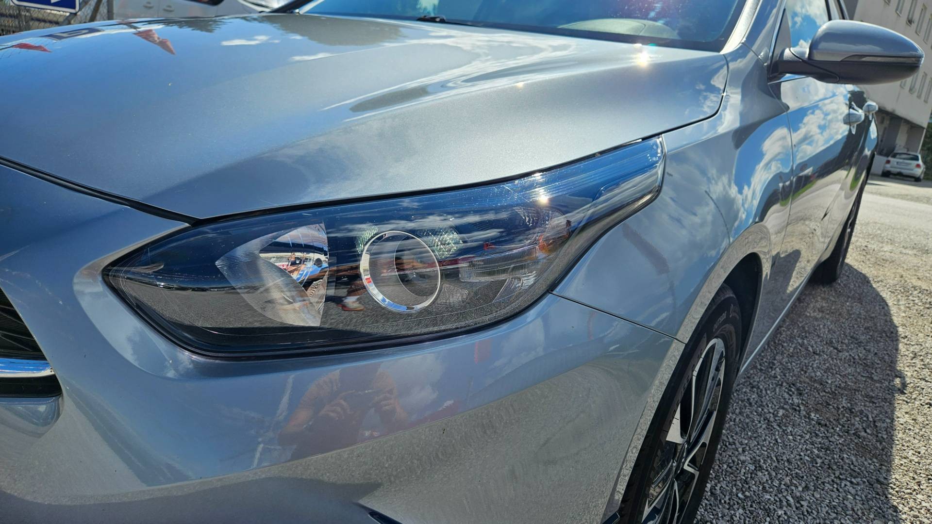 Kia Ceed SW 1.5 T-GDi Gold – Obrázok 12