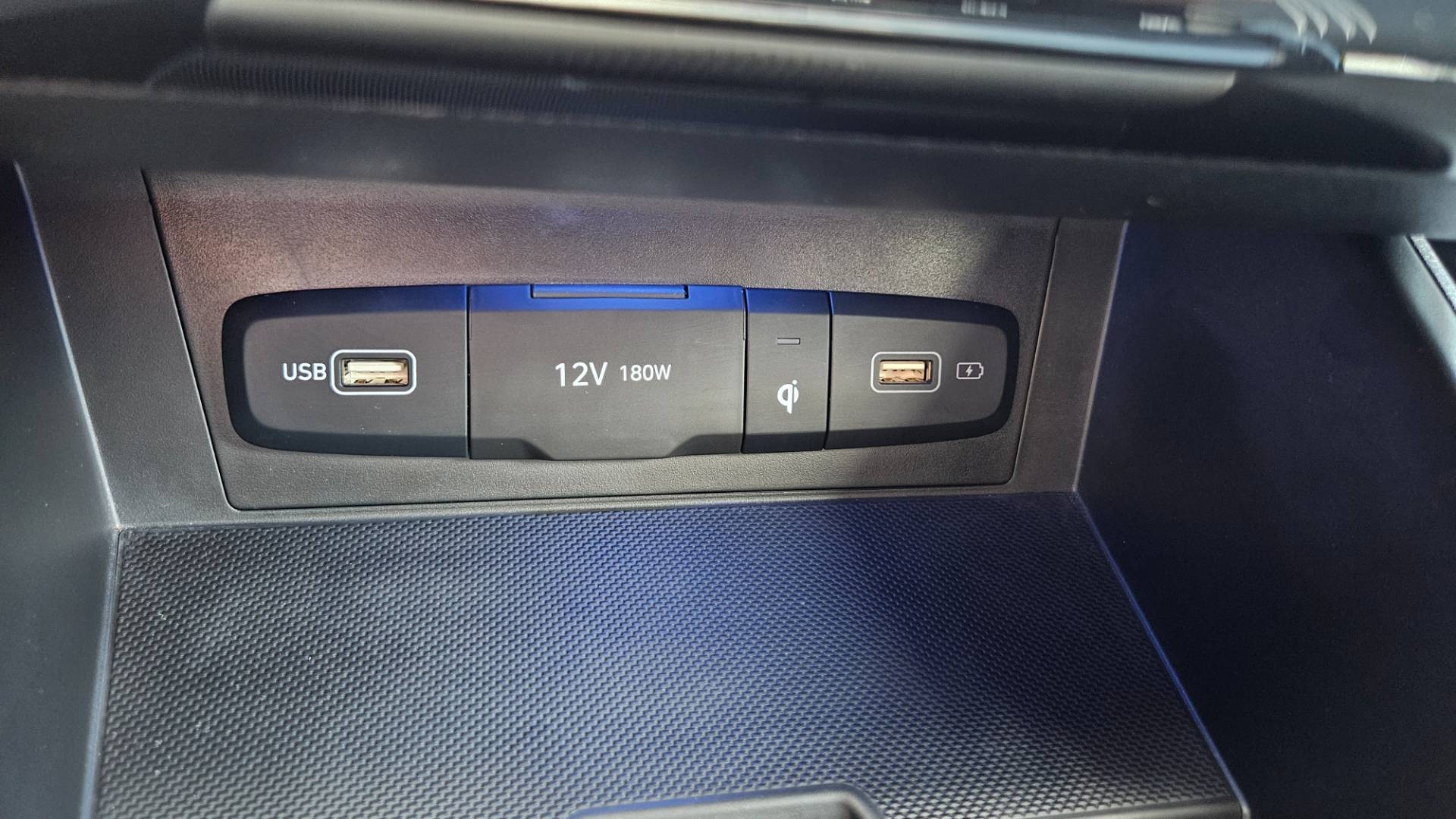 Hyundai Tucson 1.6 T-GDi Mild Hybrid Play 4x4 A/T – Obrázok 45