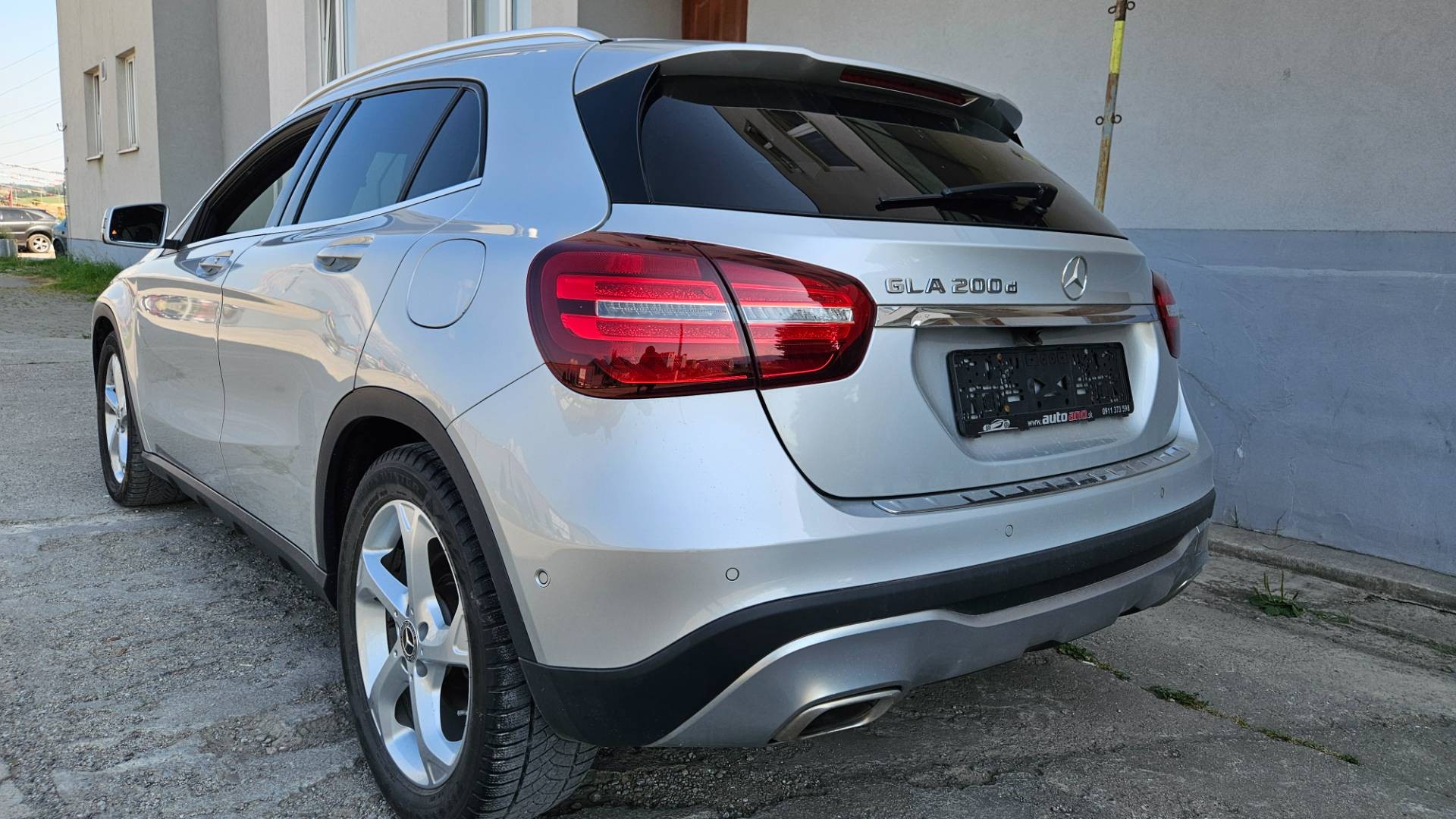 Mercedes-Benz GLA 200 d 100KW – Obrázok 45